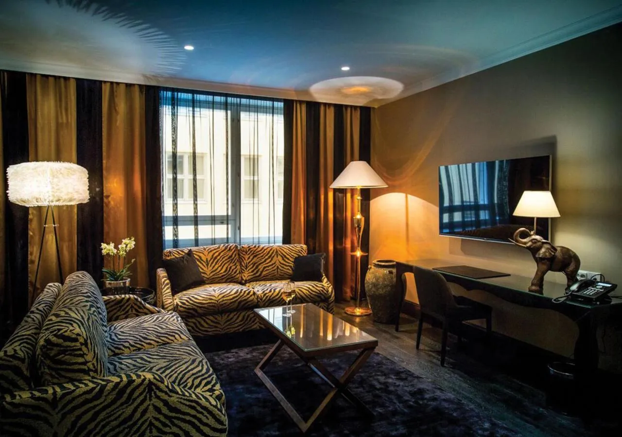 Seating area in Hotel Lilla Roberts