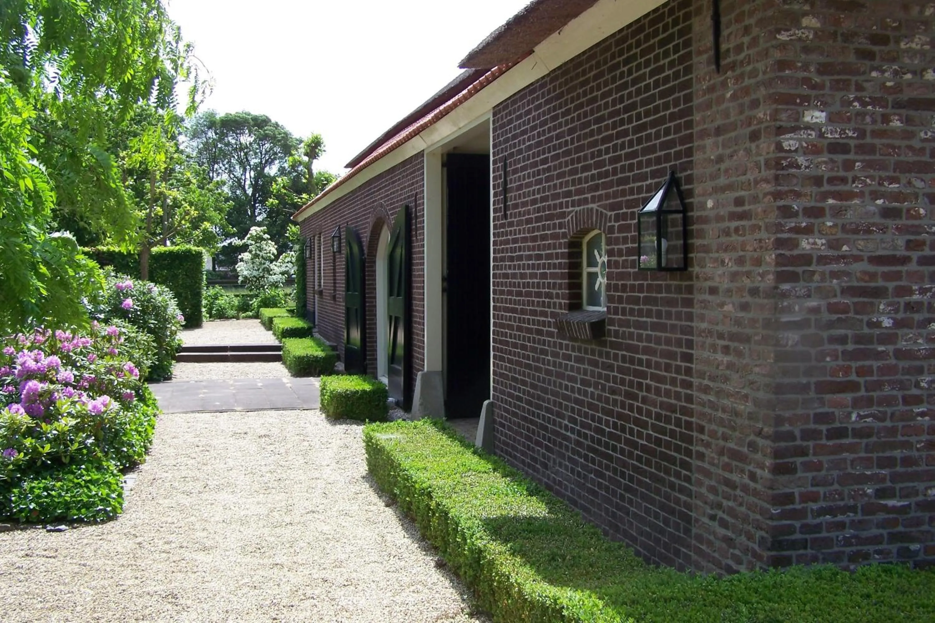 Facade/entrance in B&B Farmhouse De Loksheuvel