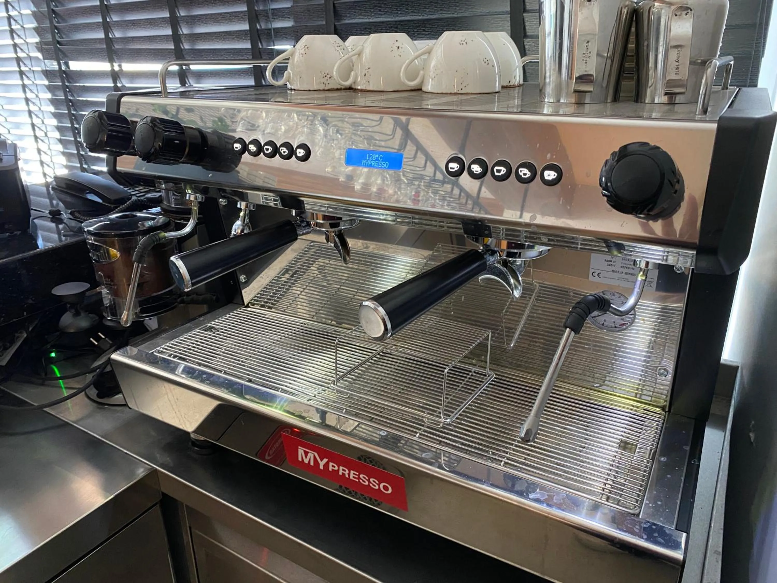 Coffee/tea facilities in Finike Marina Hotel