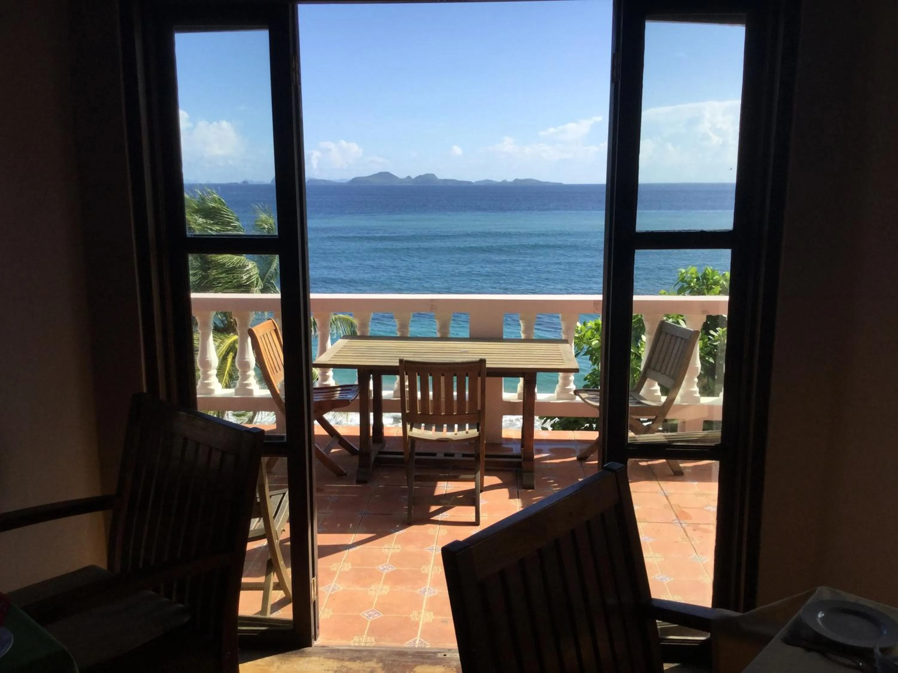 Restaurant/places to eat in Petite Anse Hotel