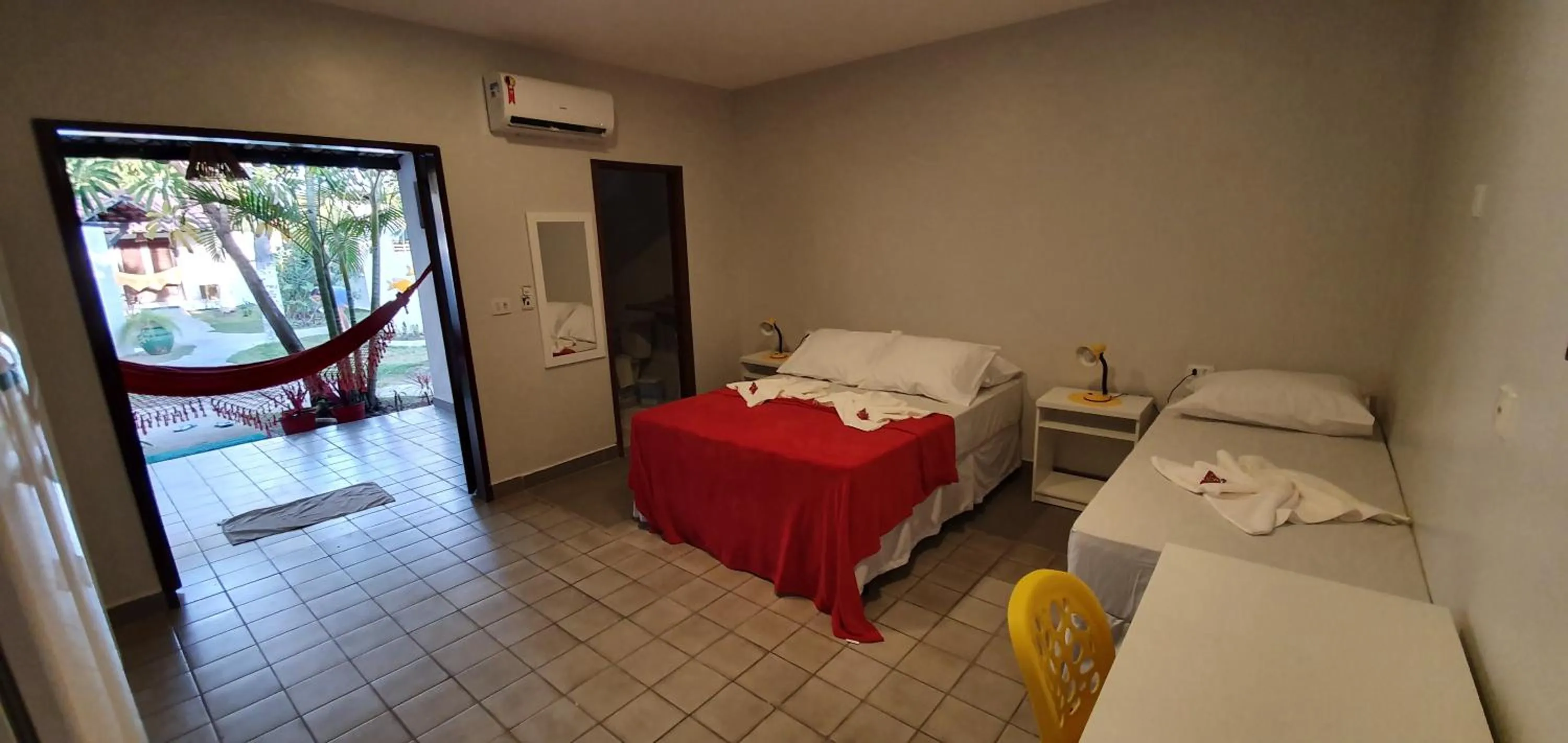 Patio, Bed in Pousada das Oliveiras