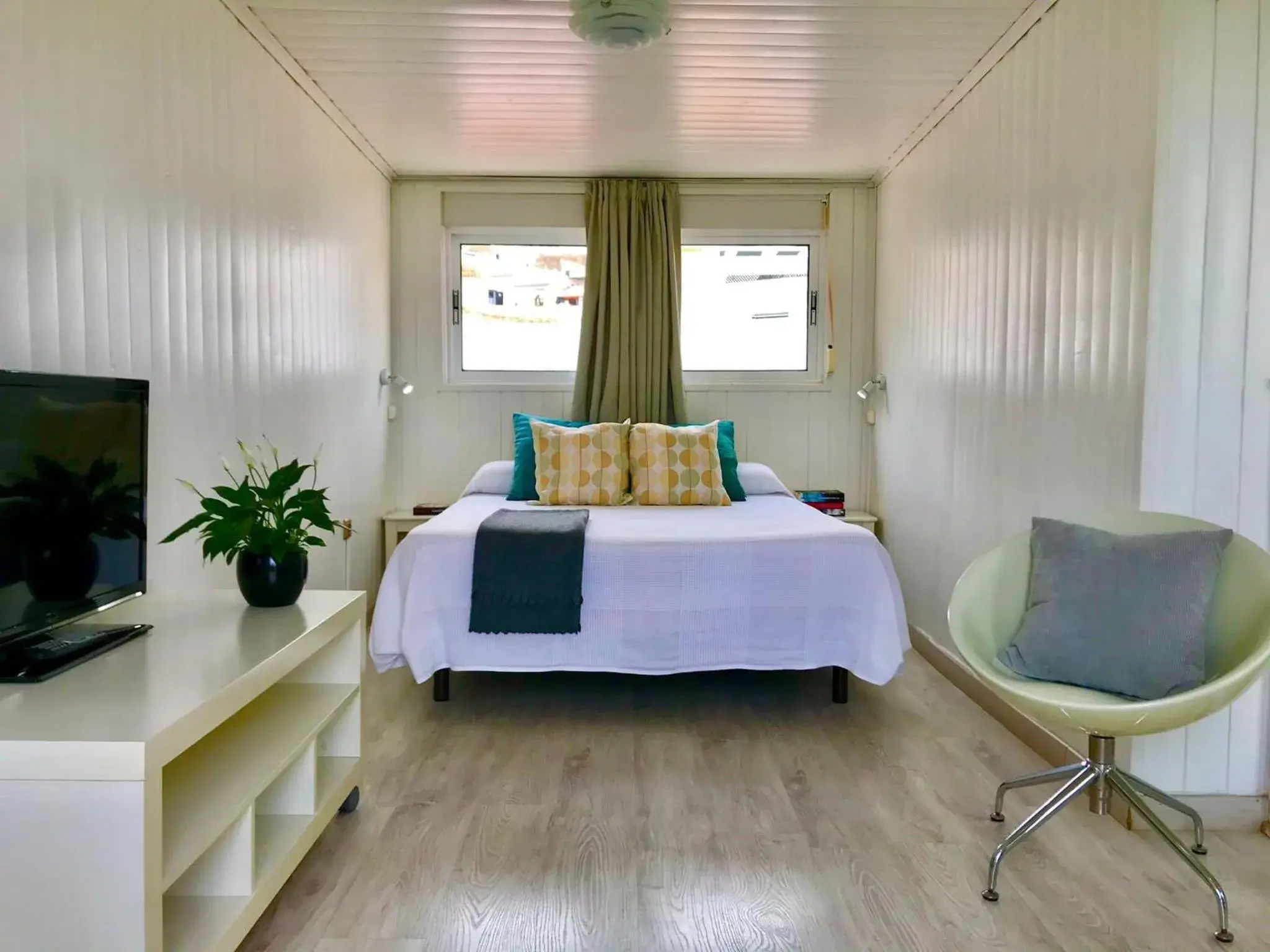 Superior Double Room with Terrace in Guadalupe Cozy Inns Superior Double Room with Terrace in Guadalupe Cozy Inns