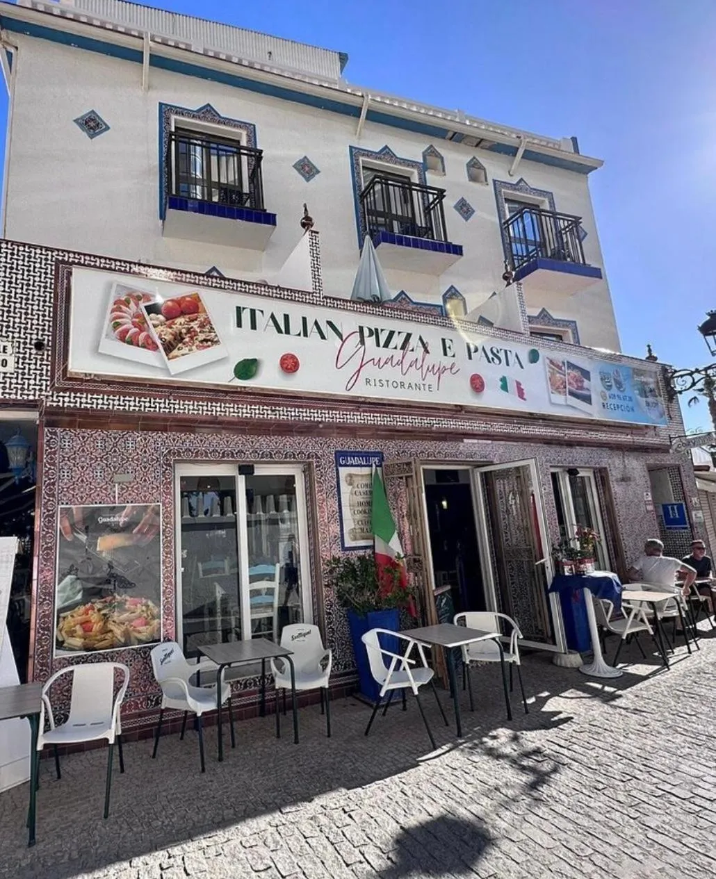 Property building in Guadalupe Cozy Inns