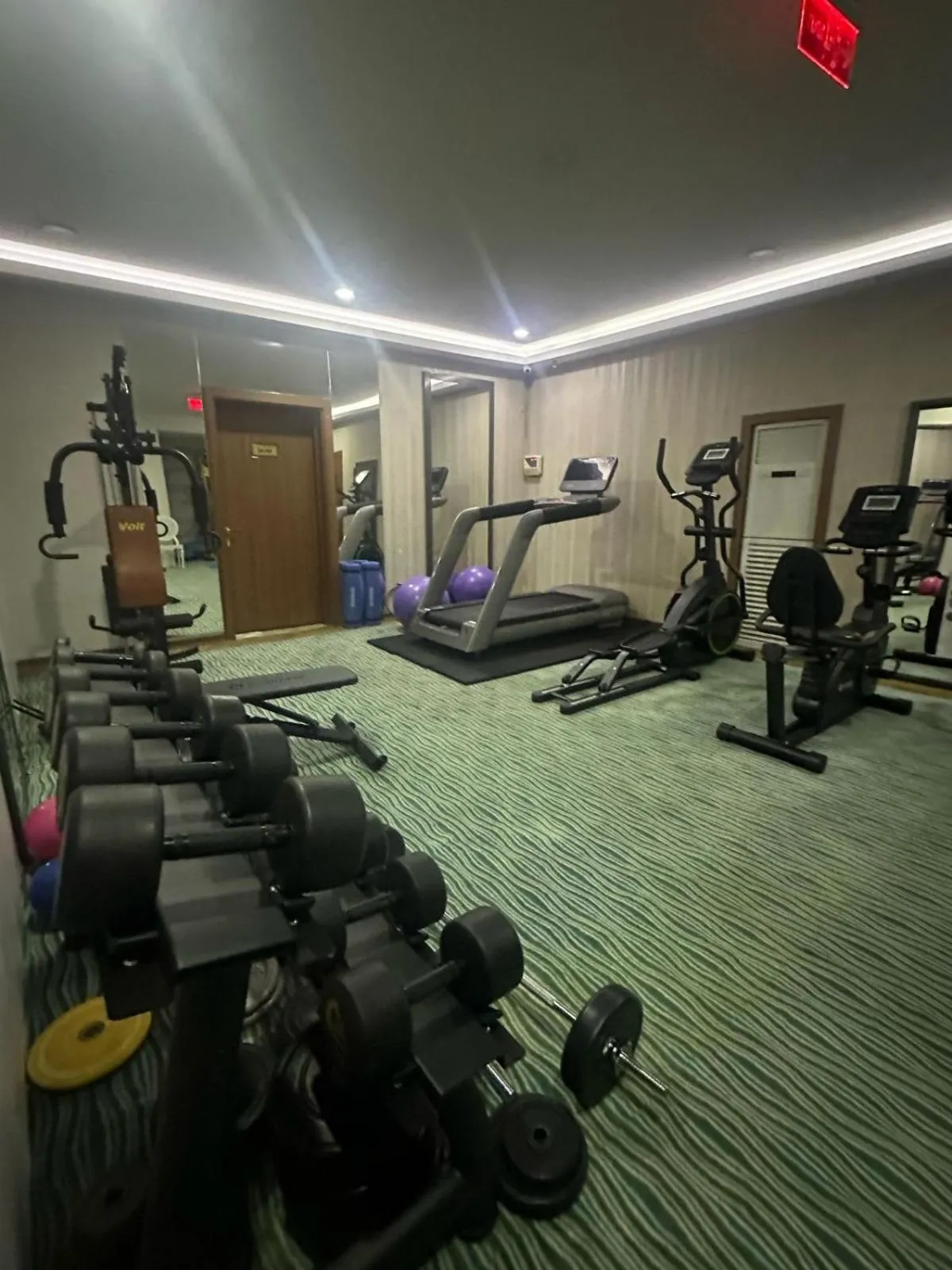 Fitness centre/facilities in saffari otel