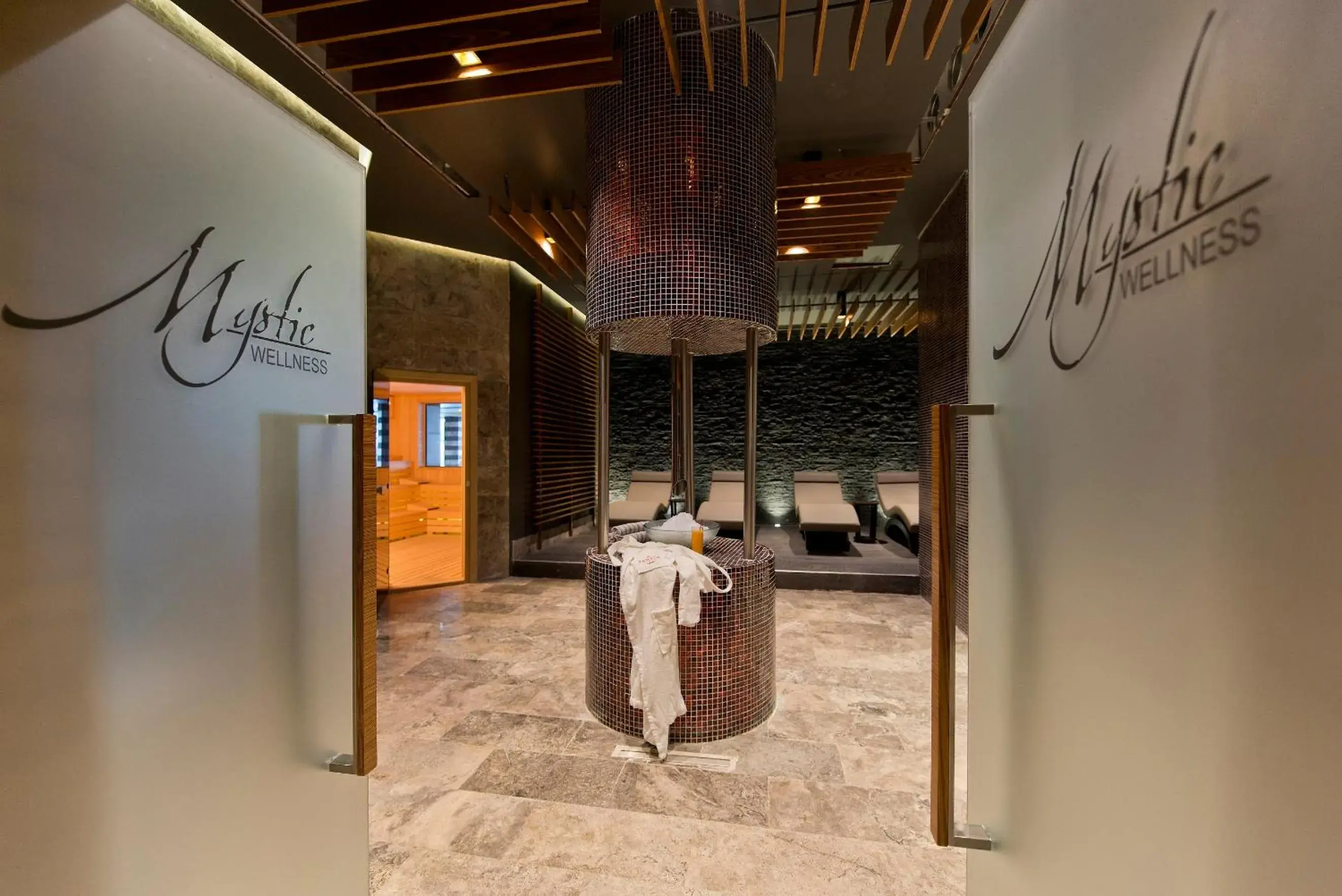 Spa and wellness centre/facilities in Ramada Plaza Hotel & Spa Trabzon Spa and wellness centre/facilities in Ramada Plaza Hotel & Spa Trabzon