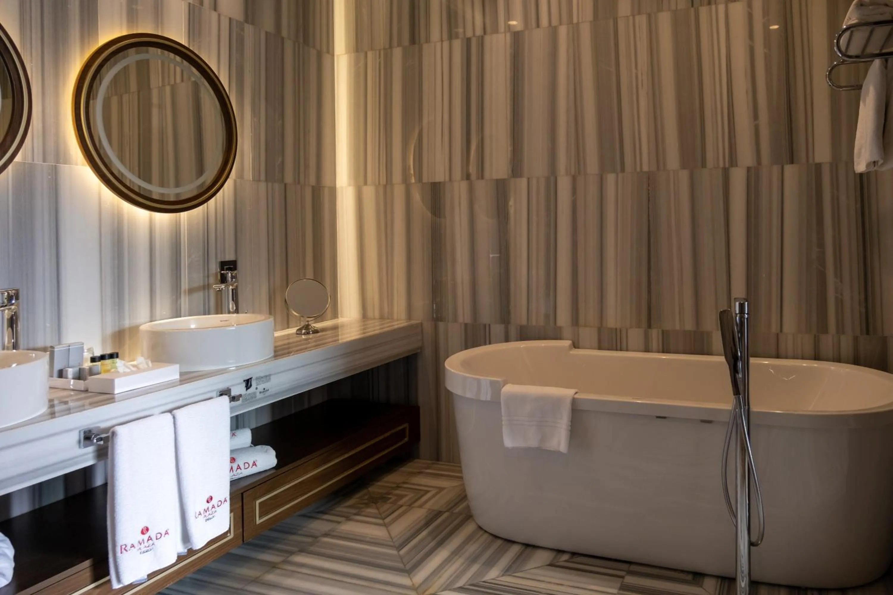 Bathroom in Ramada Plaza Hotel & Spa Trabzon