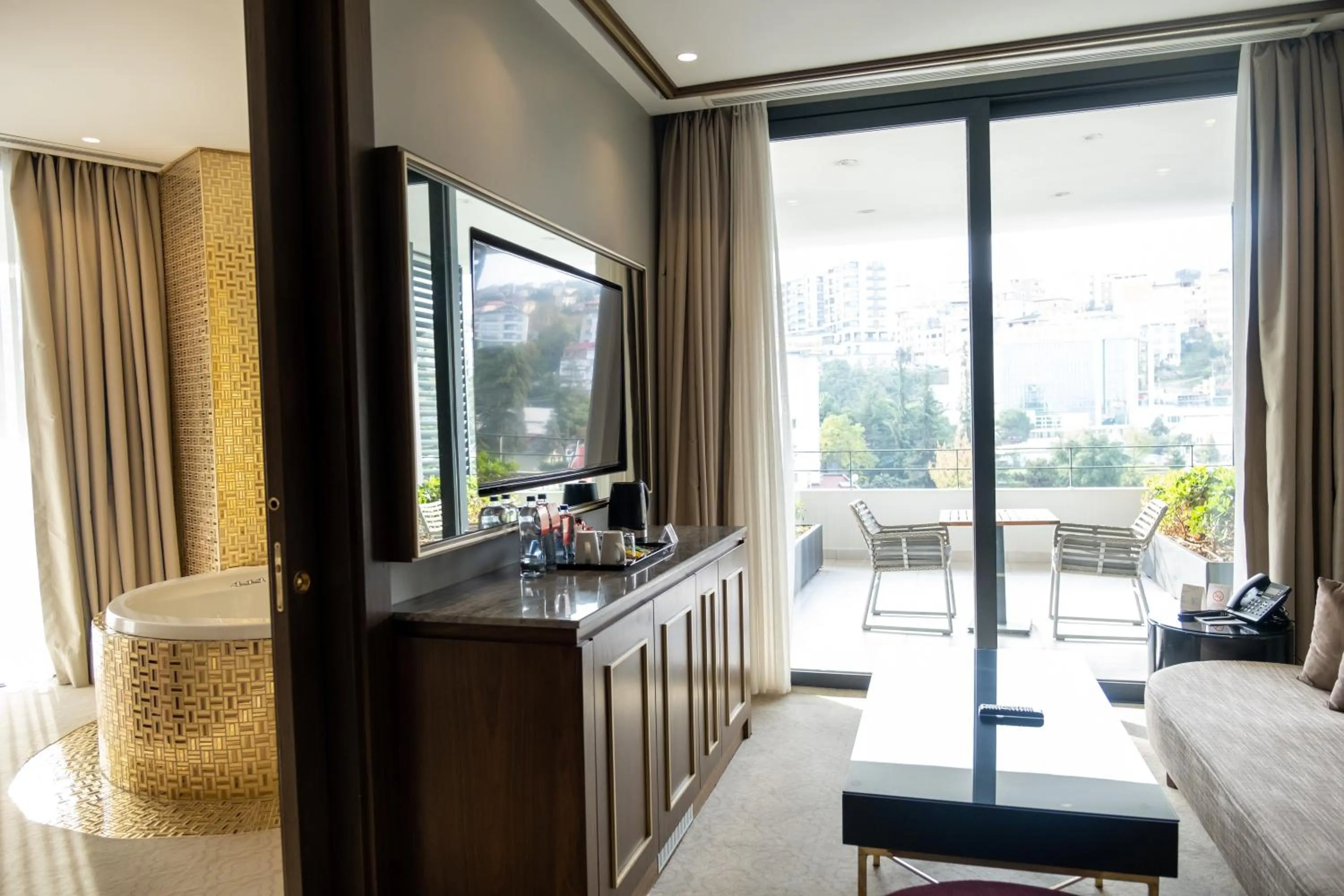 Living room in Ramada Plaza Hotel & Spa Trabzon