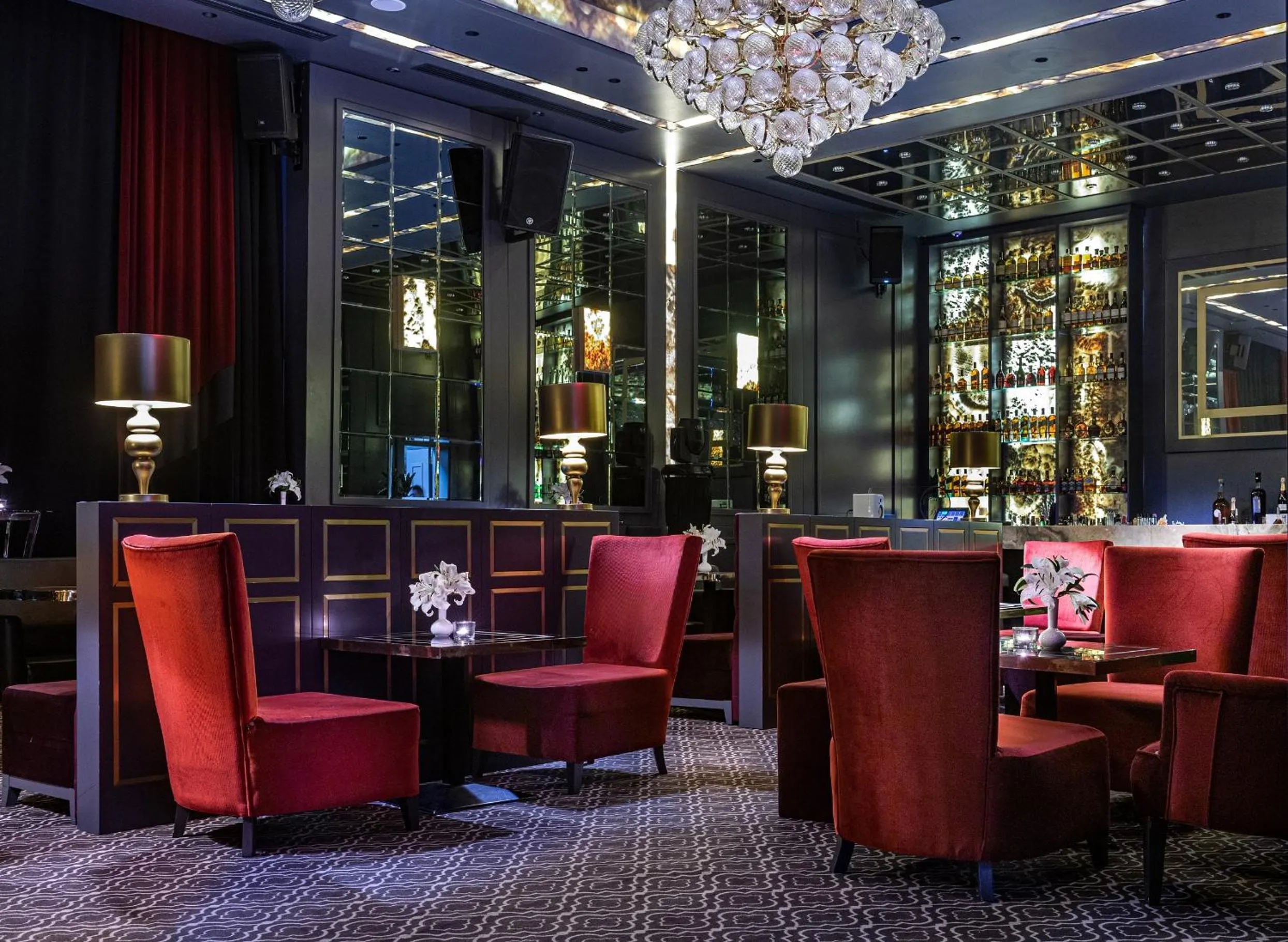 Lounge or bar in Ramada Plaza Hotel & Spa Trabzon