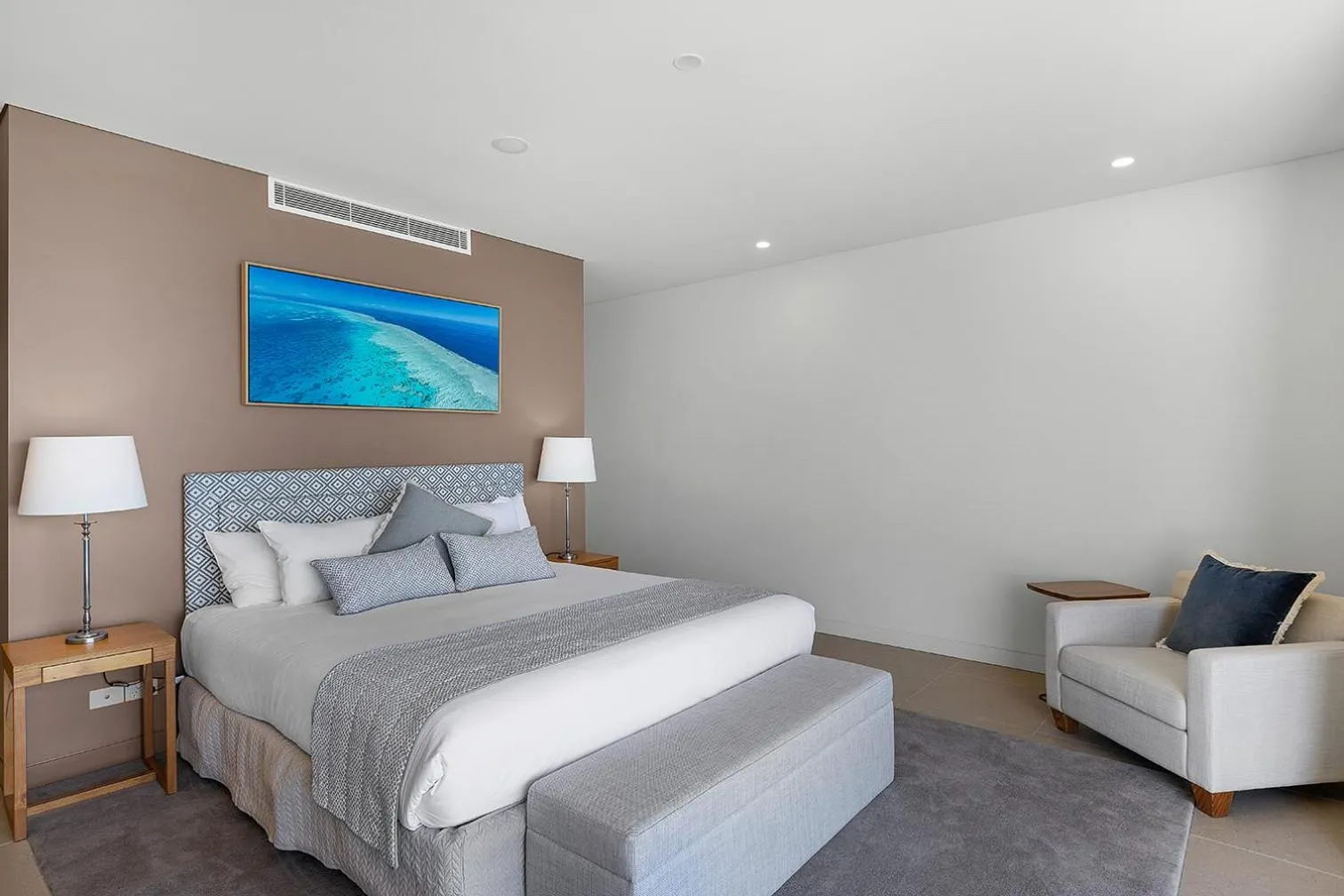 Bedroom, Bed in Mirage Whitsundays