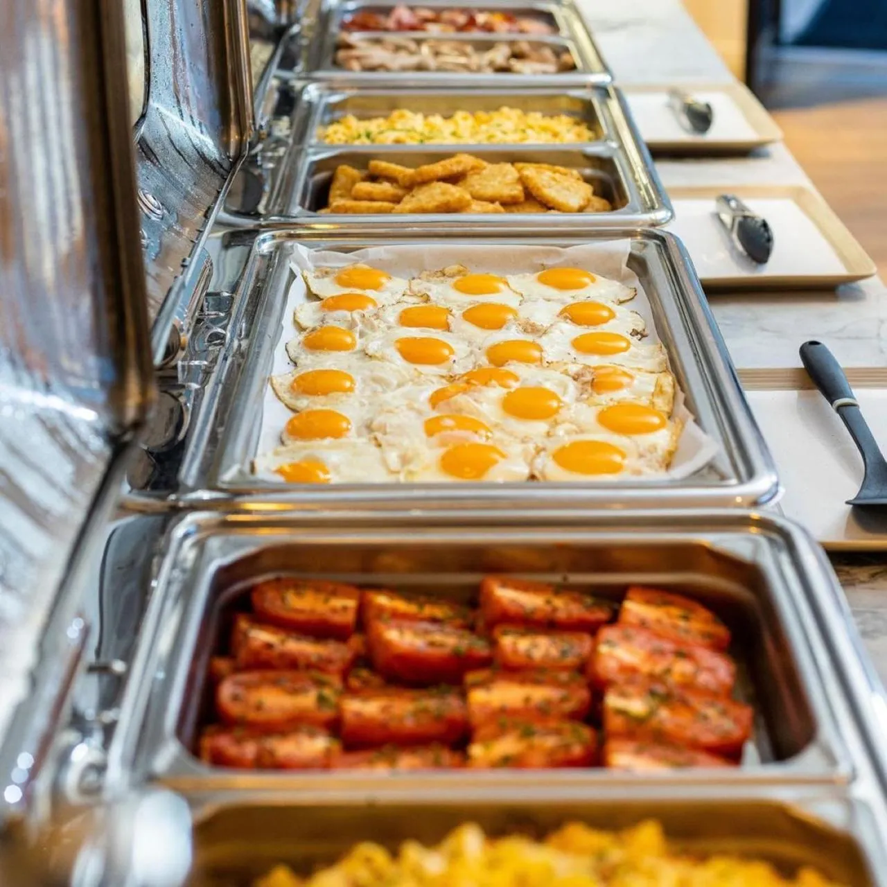 Buffet breakfast in Mirage Whitsundays