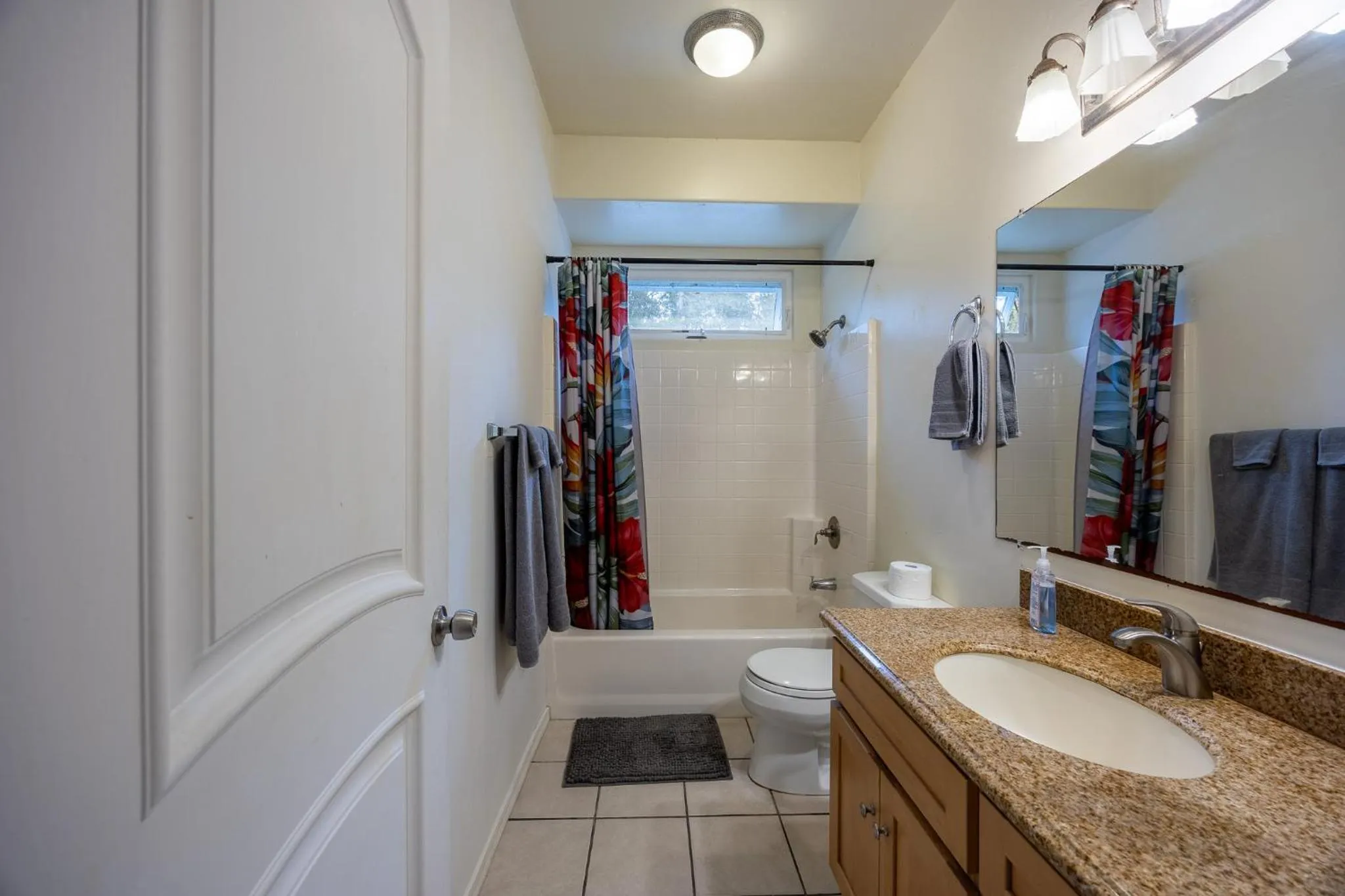 Shower in Volcano Forest Inn
