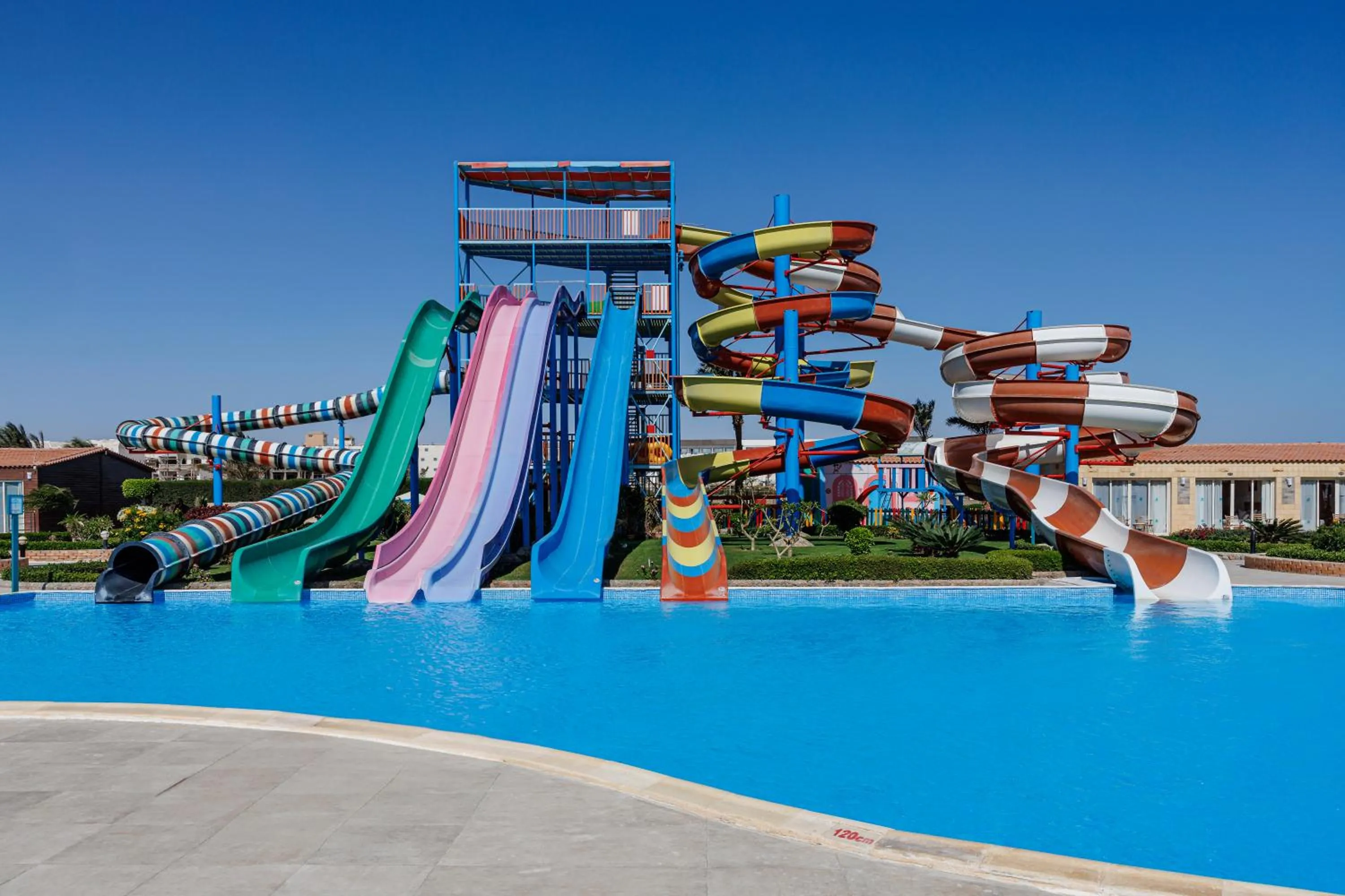 Spring in Sunrise Alora Aqua Park Resort