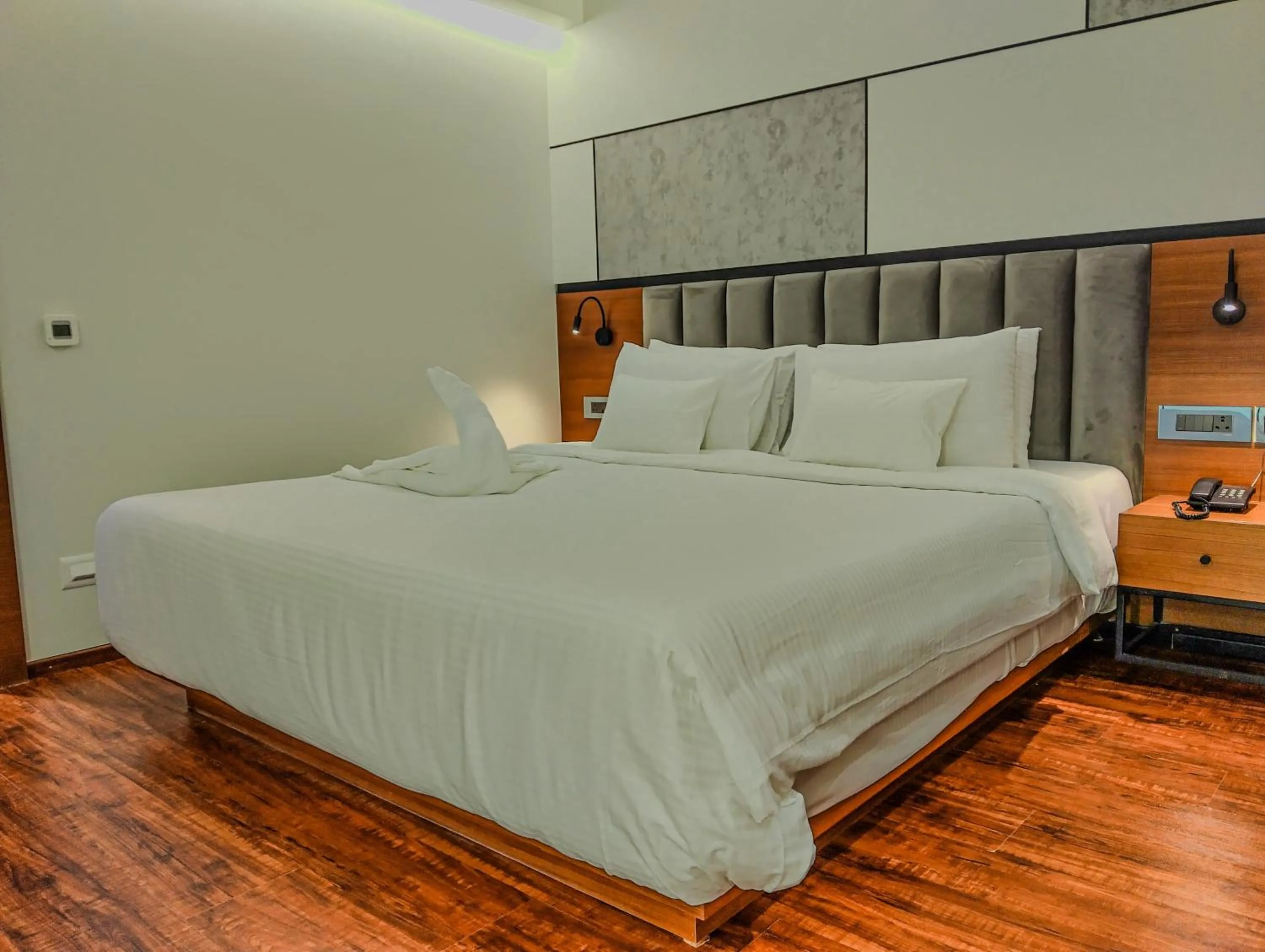 Bed in Hotel NOAH SPIRE