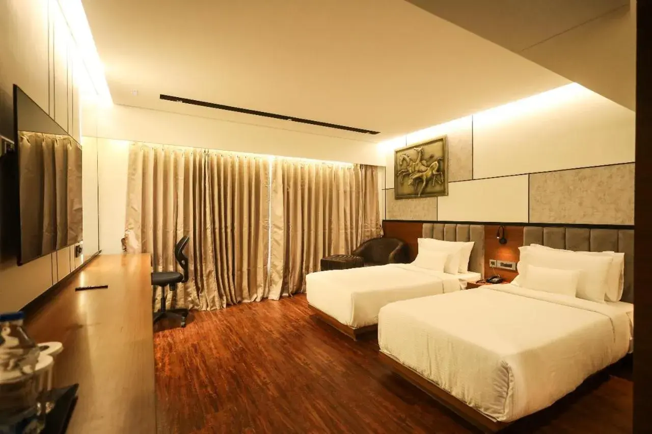 Hotel NOAH SPIRE Hotel NOAH SPIRE