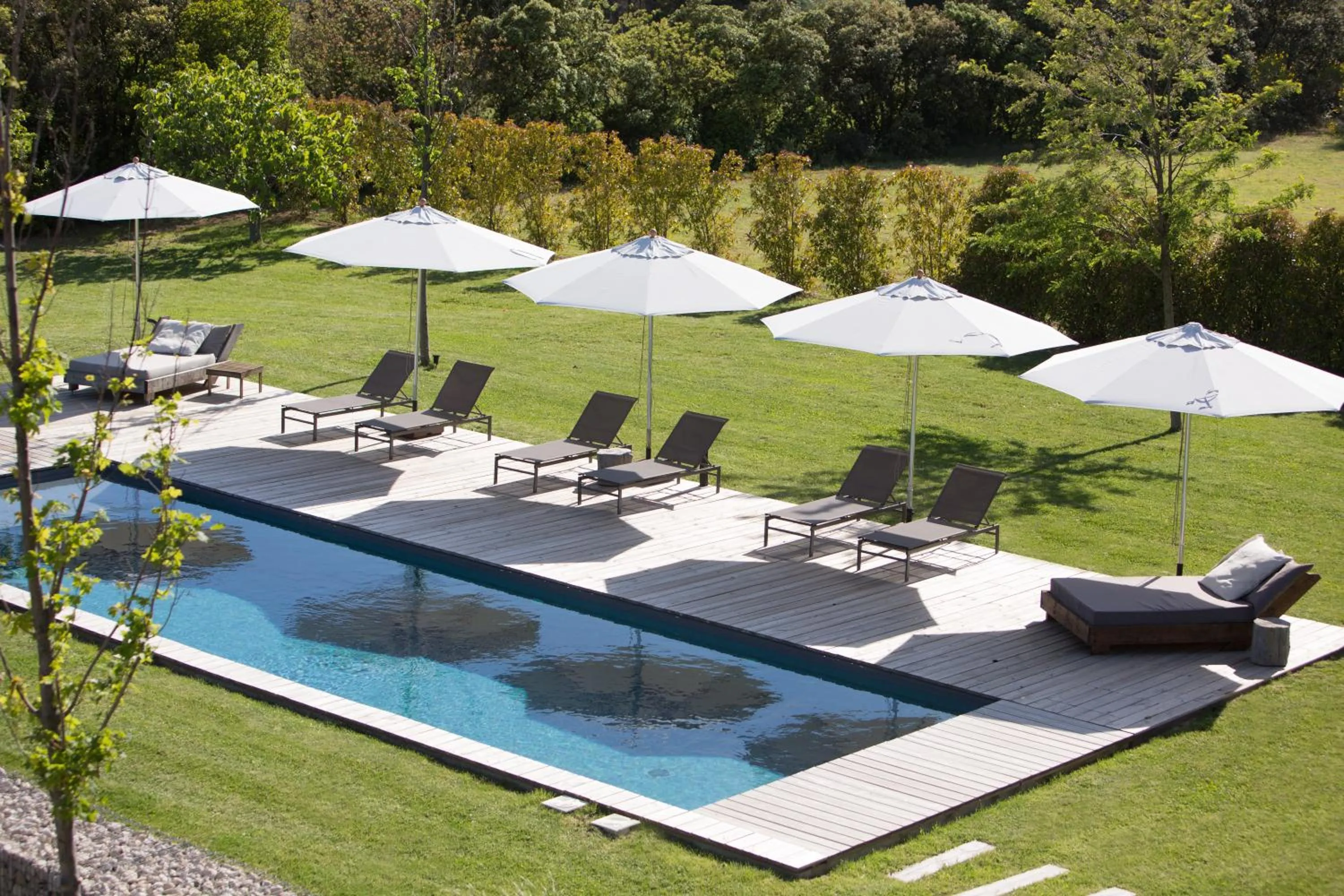 Swimming pool in Domaine Mejan