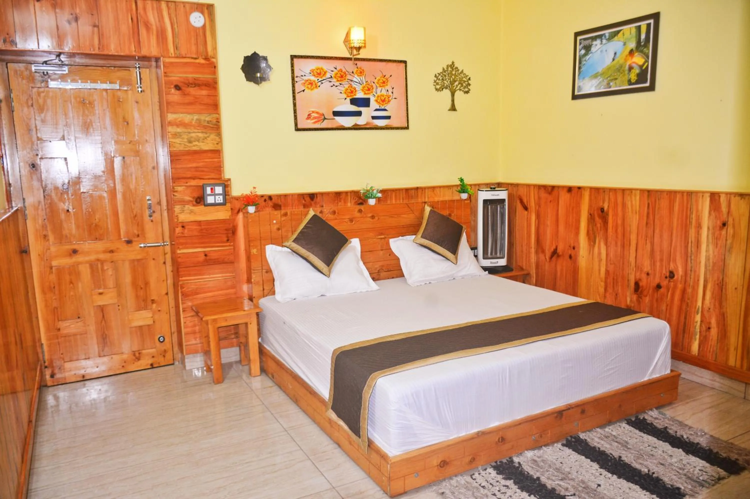 Bed in Anurag Hotel