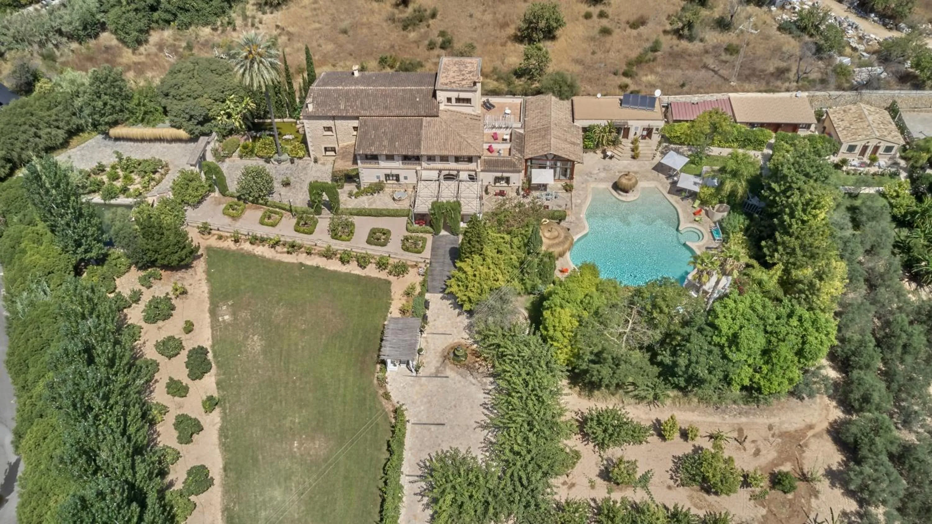 Bird's eye view in Agroturismo Sa Vinya des Convent