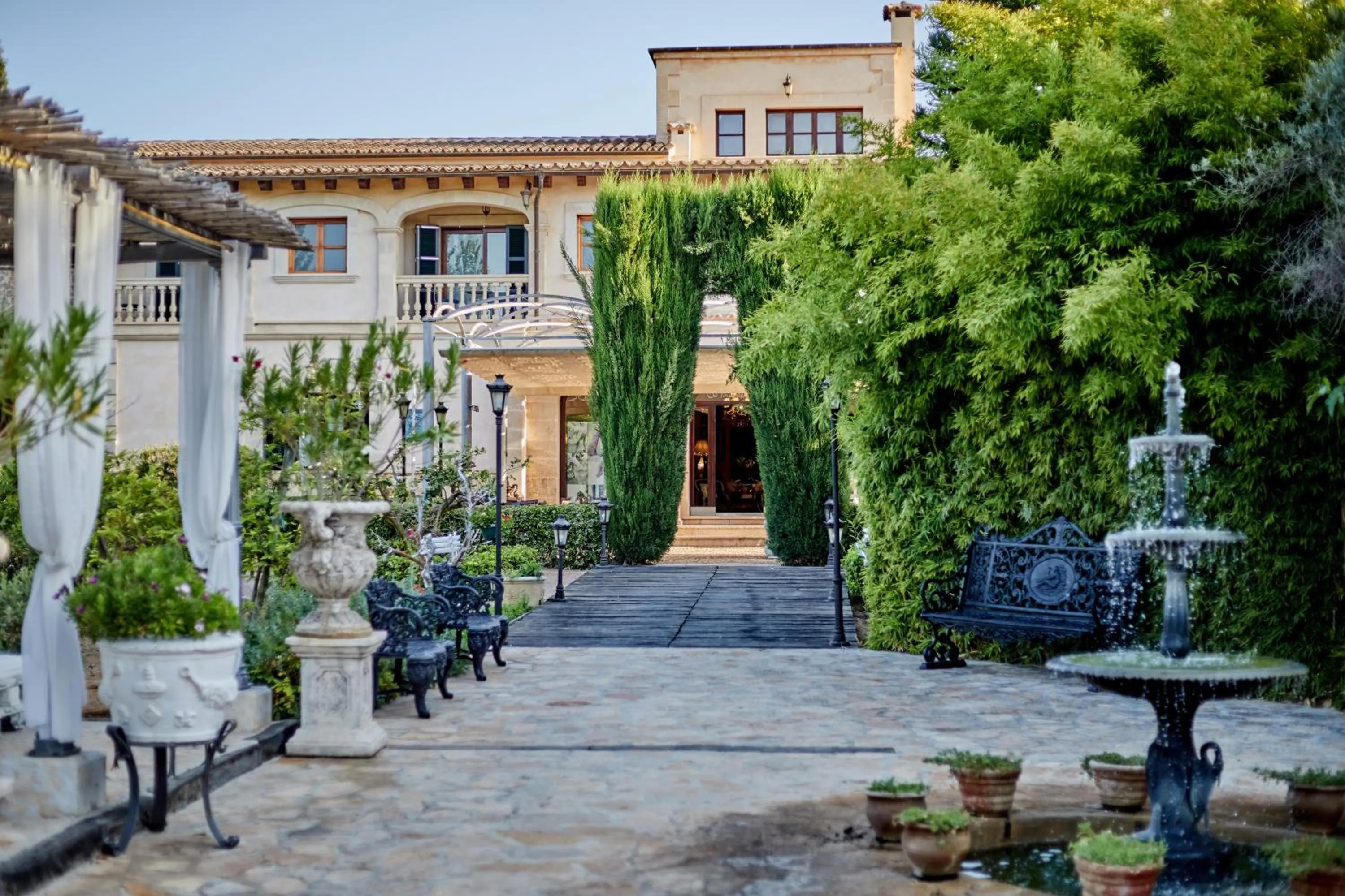 Facade/entrance in Agroturismo Sa Vinya des Convent
