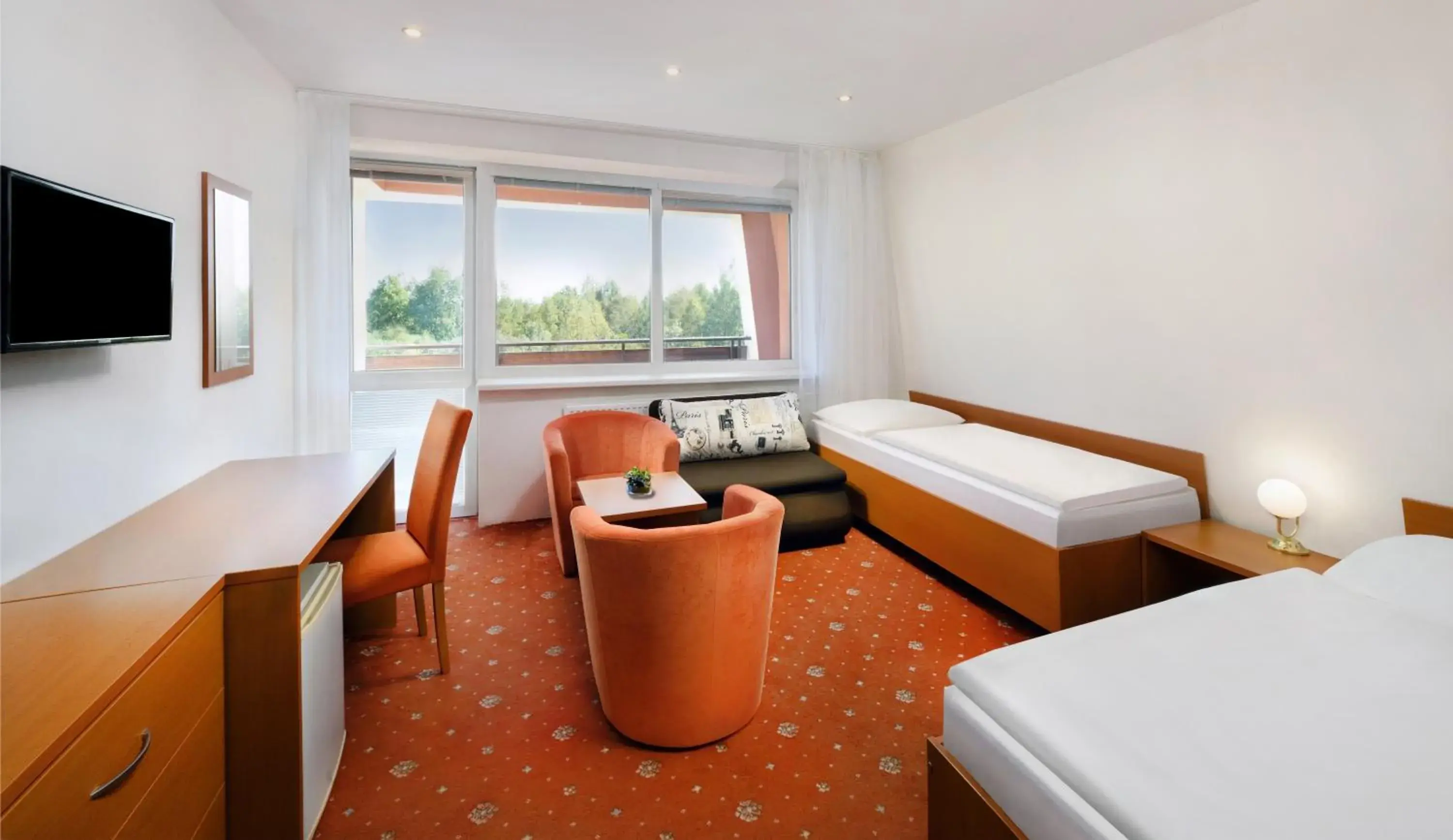 Twin Room with Balcony - single occupancy in Hotel Academia Twin Room with Balcony - single occupancy in Hotel Academia