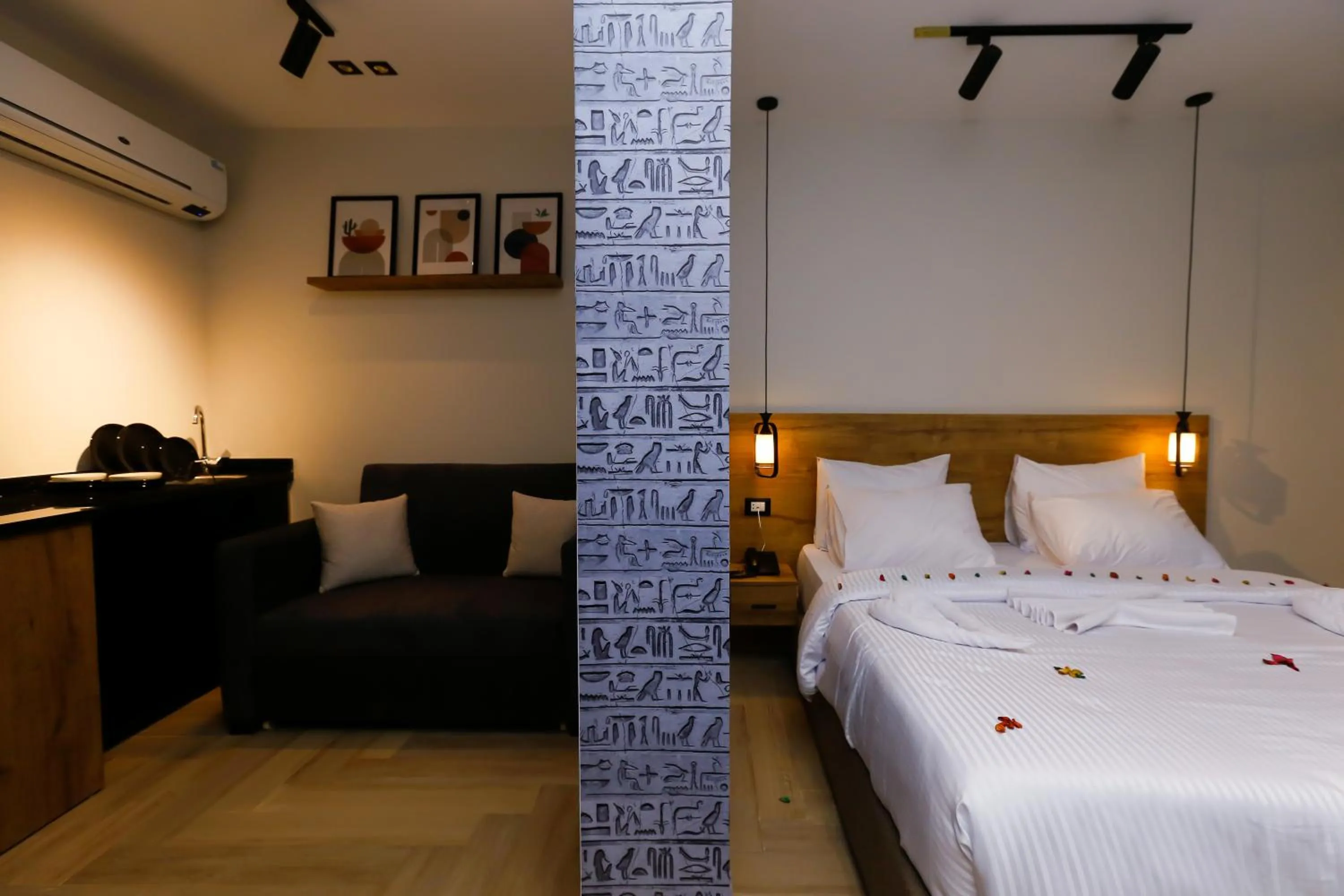 Photo of the whole room, Bed in Rixoss tower Pyramids View