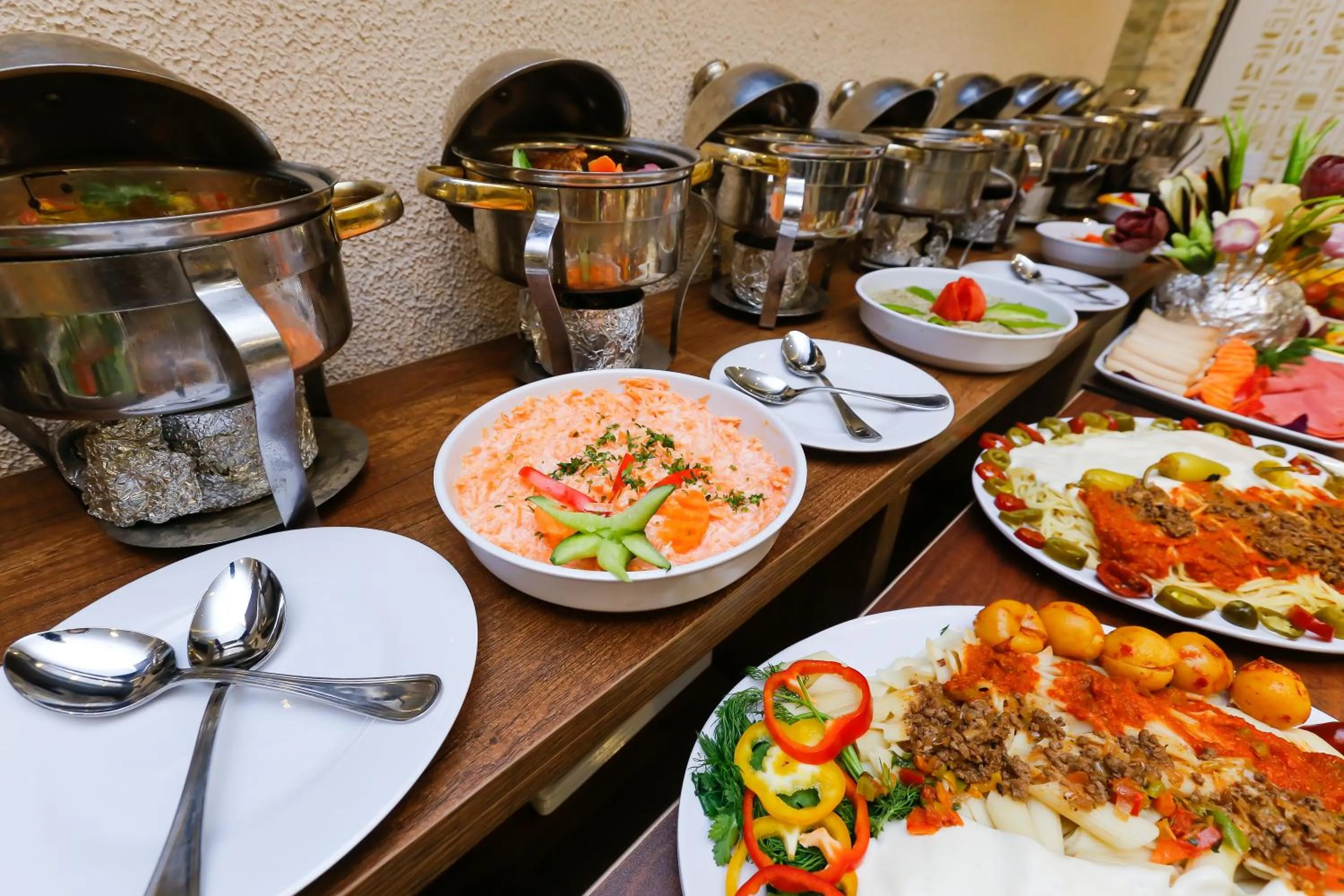 Food and drinks in Rixoss tower Pyramids View