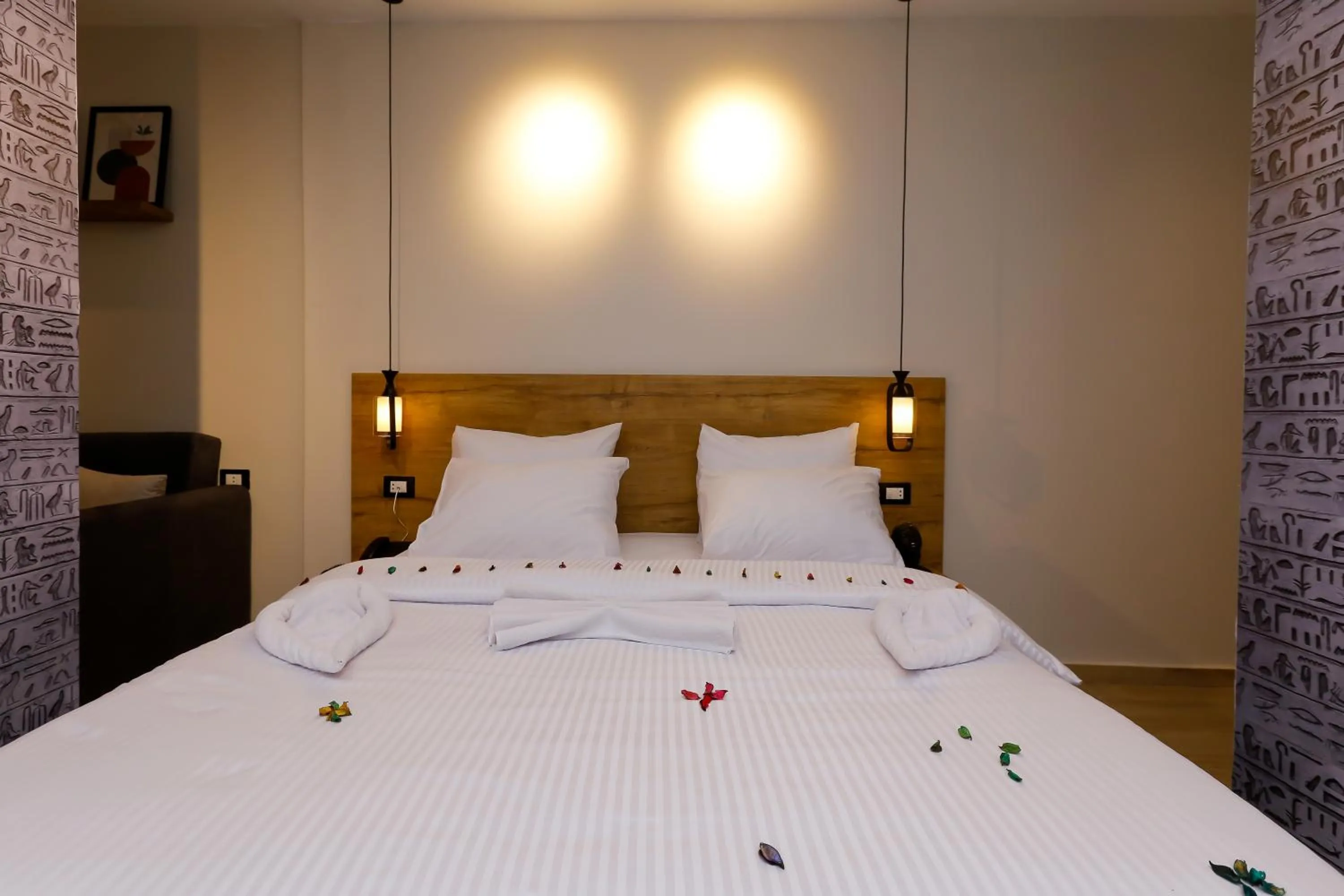 Bed in Rixoss tower Pyramids View