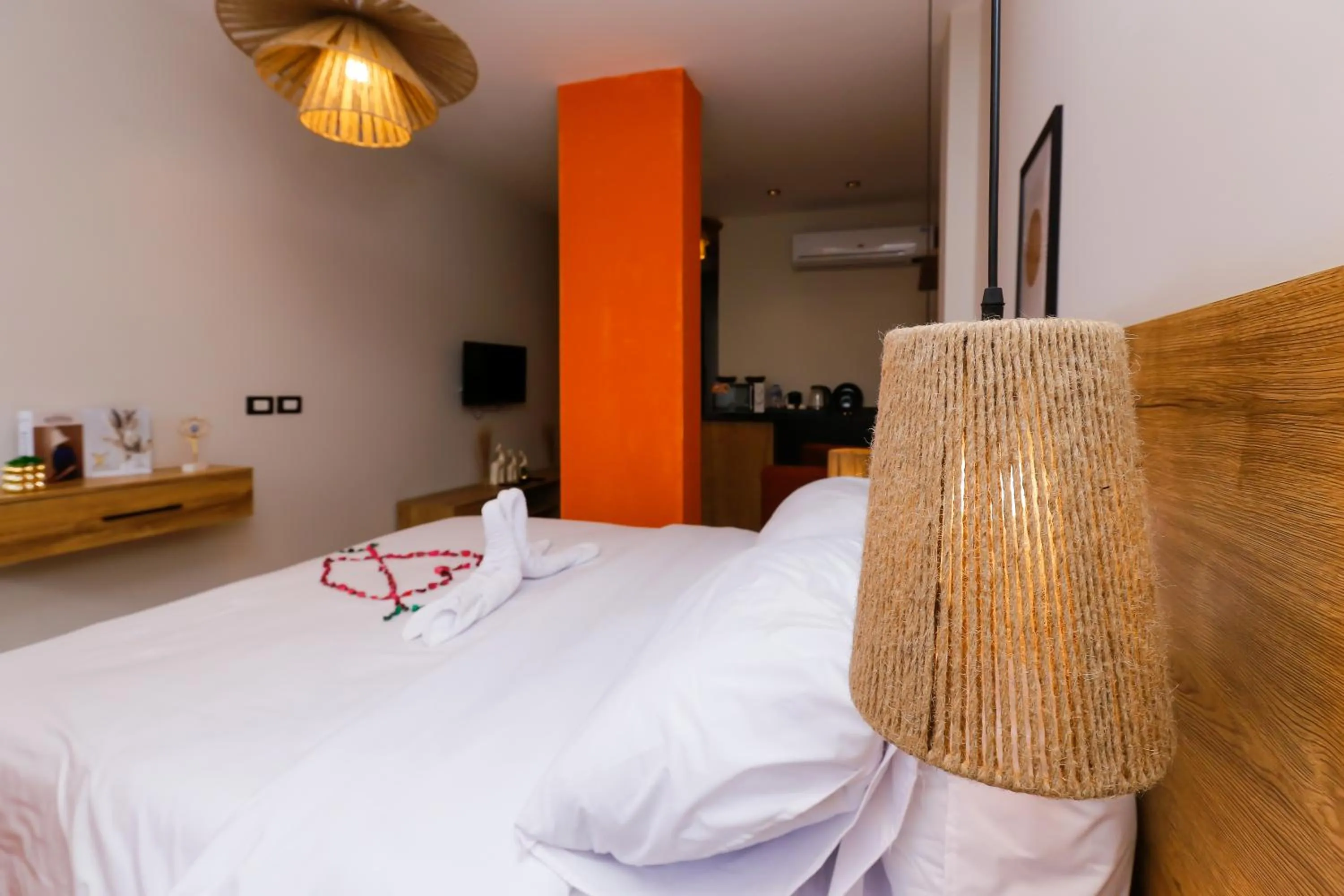 Bed in Rixoss tower Pyramids View