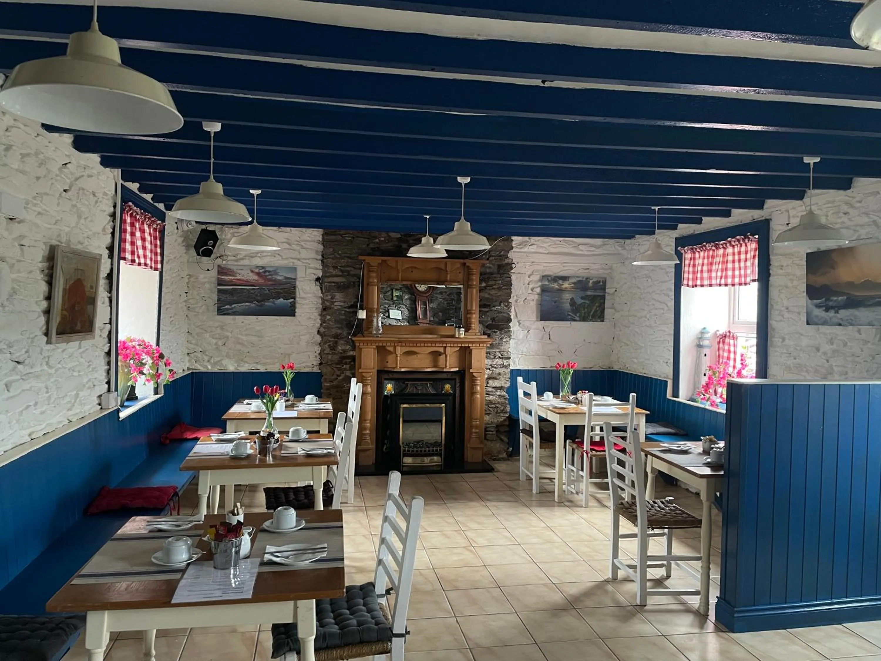 Restaurant/places to eat in The Coastguard House @ Tigh T.P.