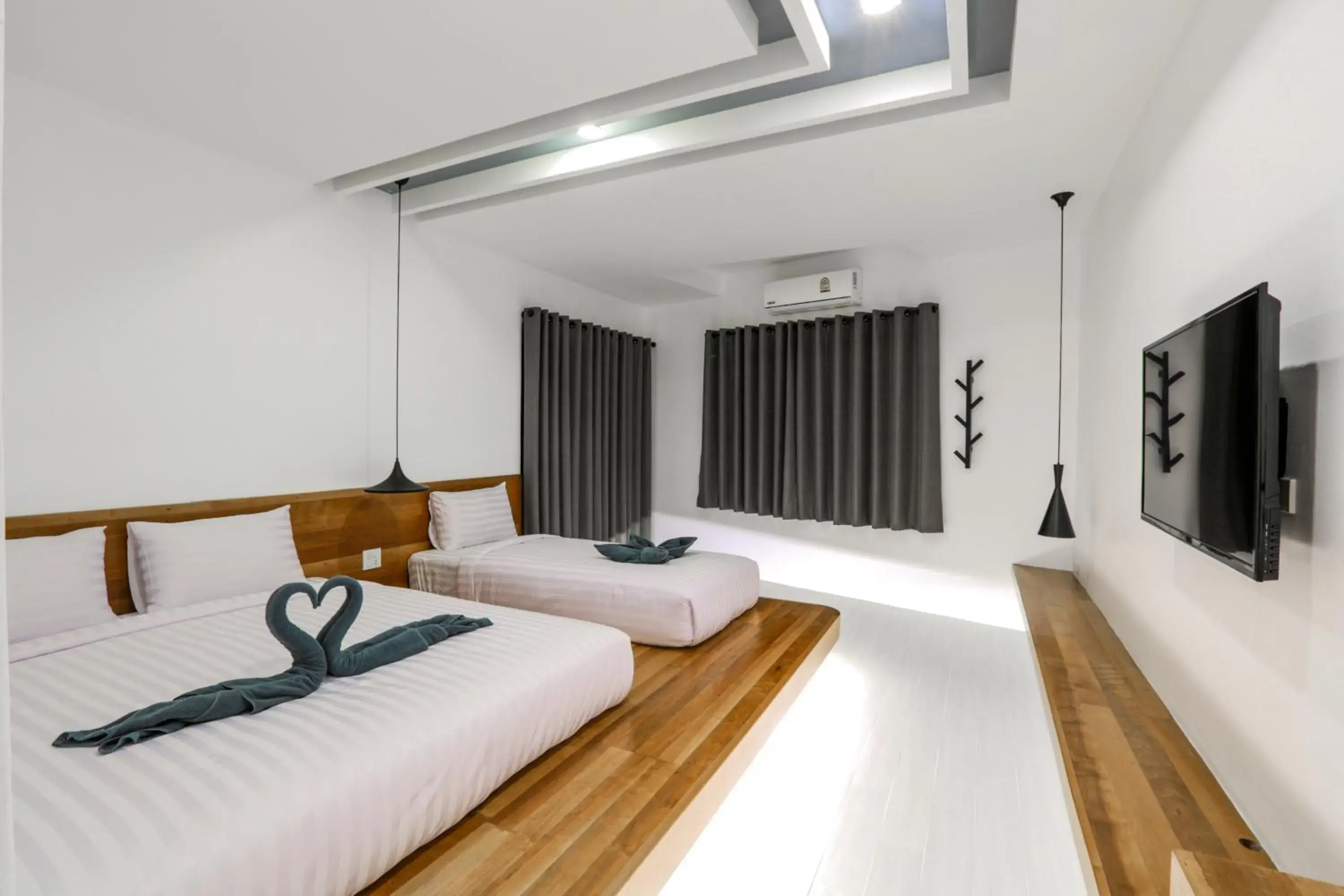 Standard Triple Room in Chaantalay Hotel Standard Triple Room in Chaantalay Hotel