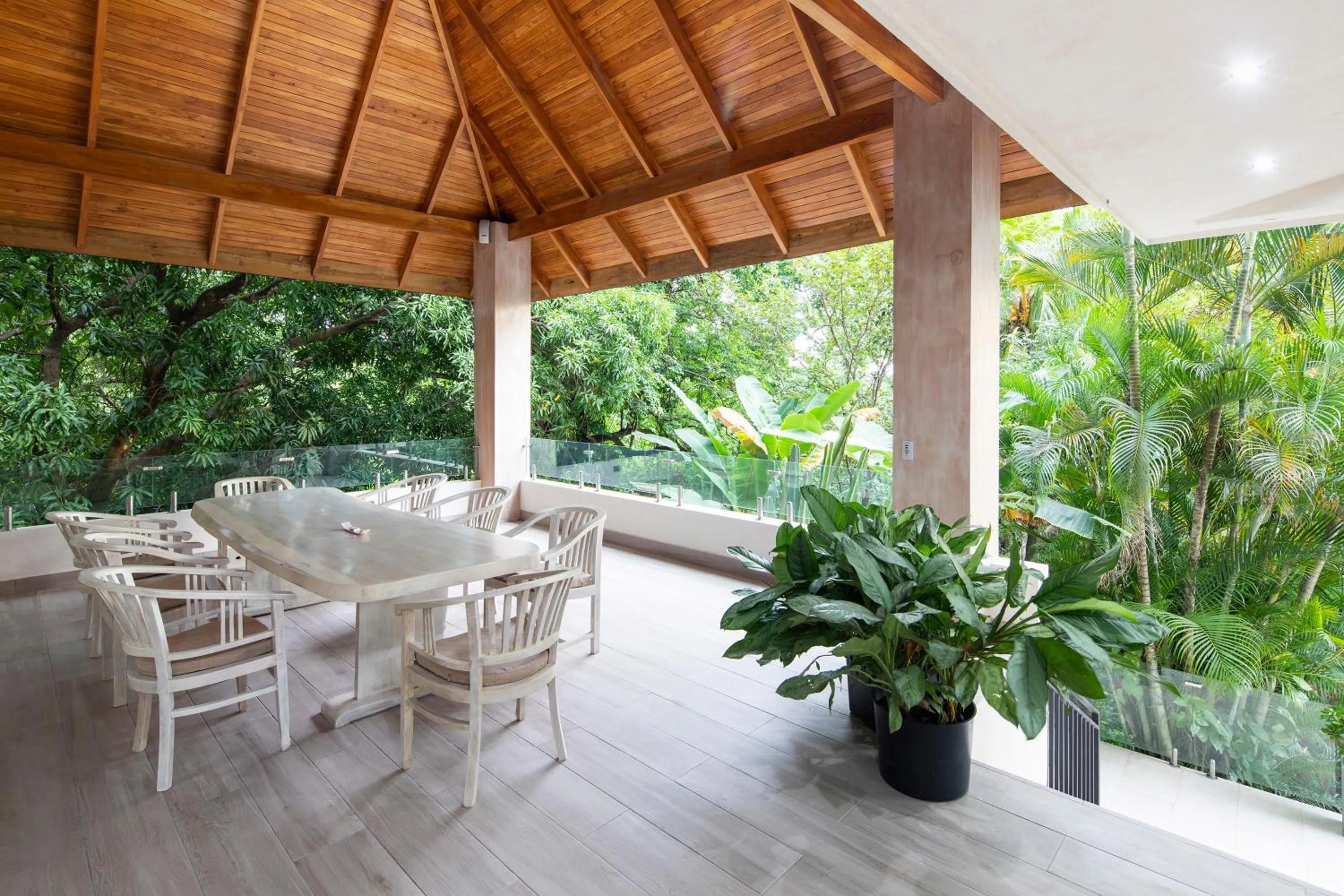 Patio in Bodhi Tree Yoga Resort