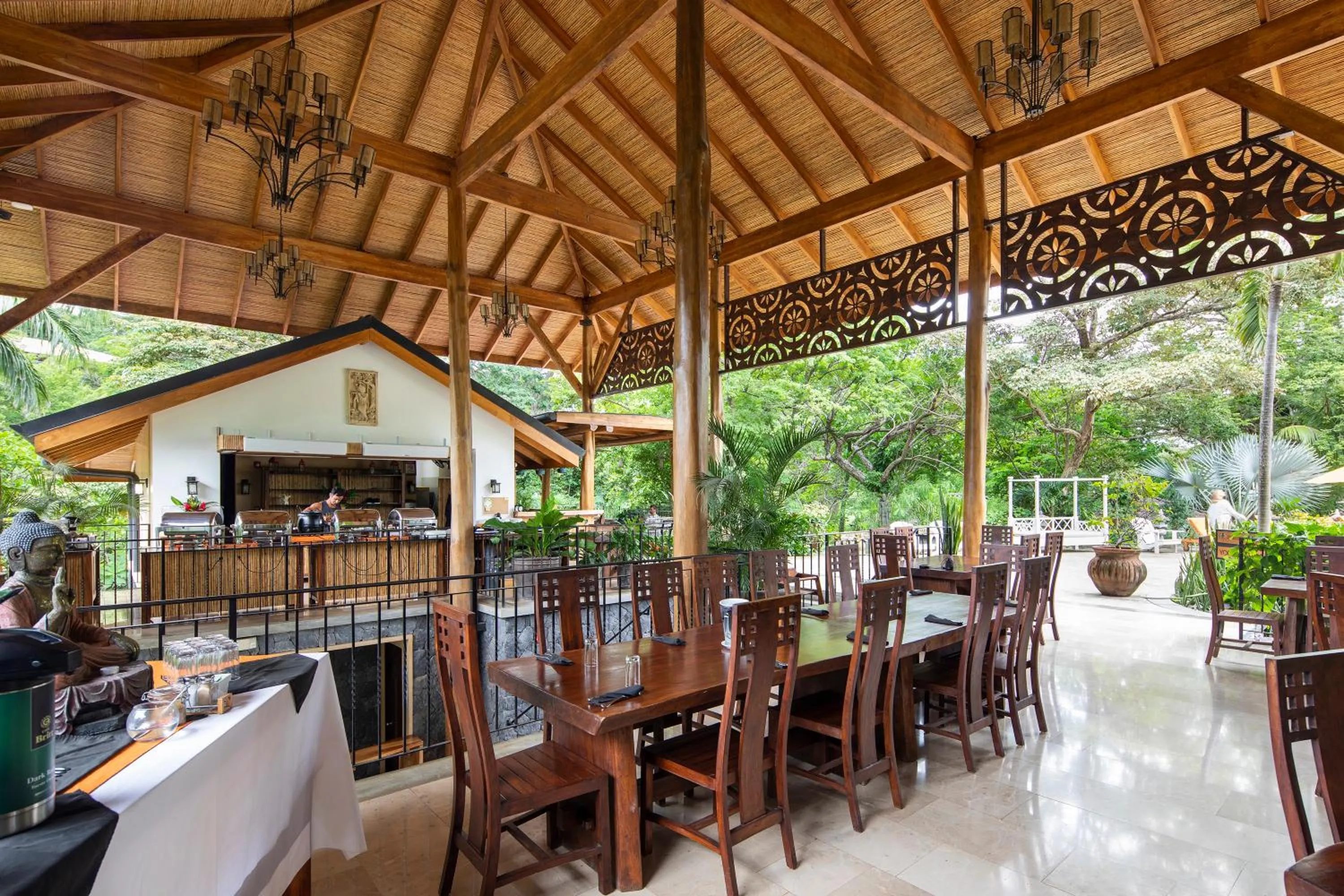 Restaurant/places to eat in Bodhi Tree Yoga Resort