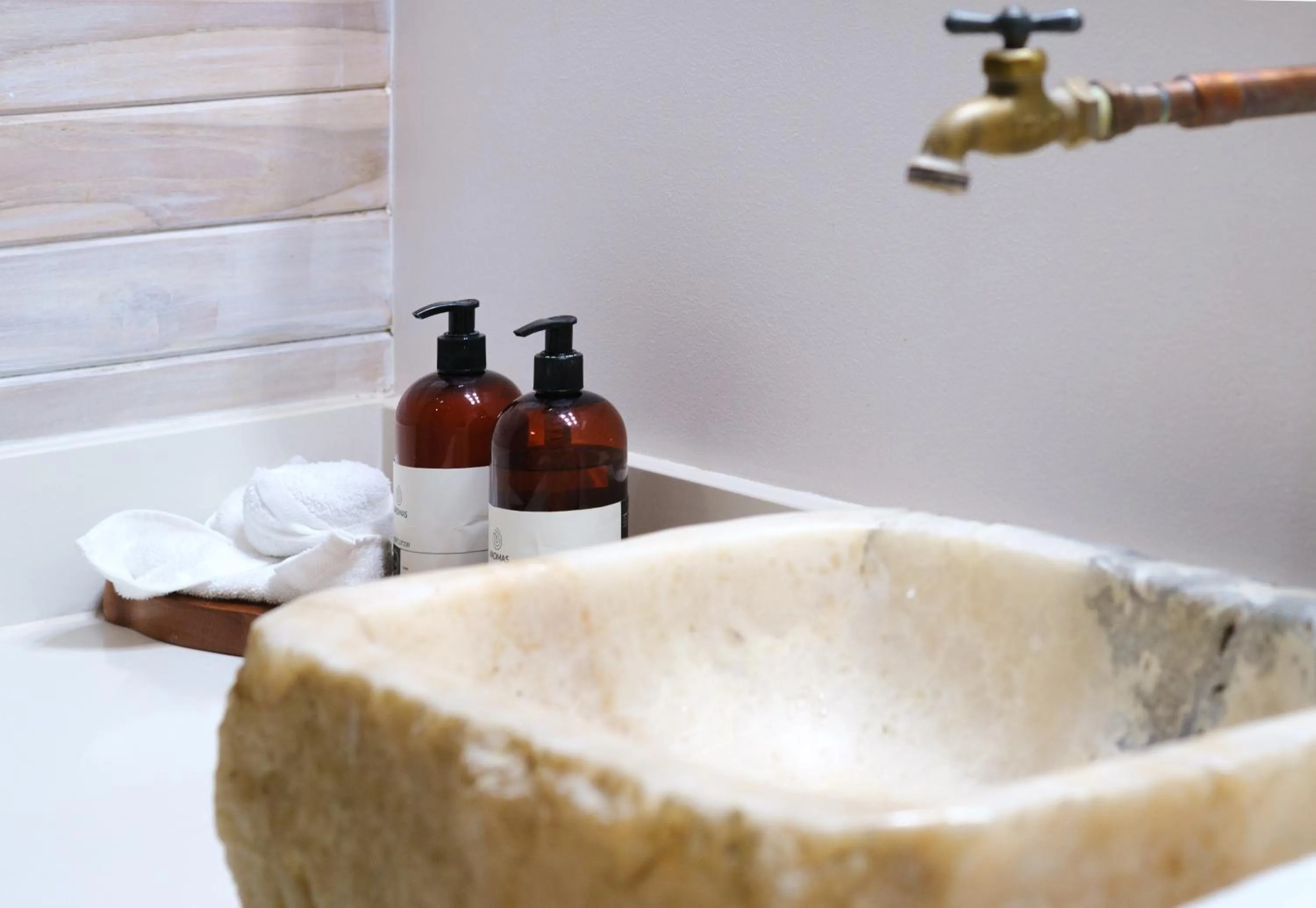 Bathroom in Bodhi Tree Yoga Resort