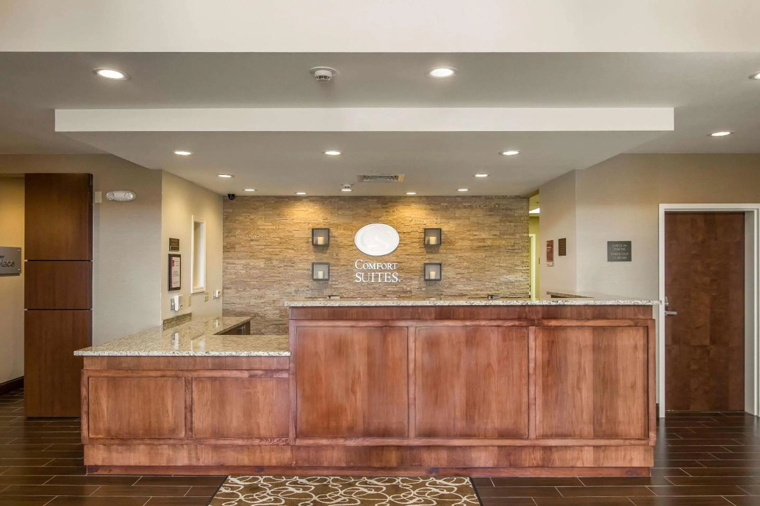 Lobby or reception in Comfort Suites Dodge City