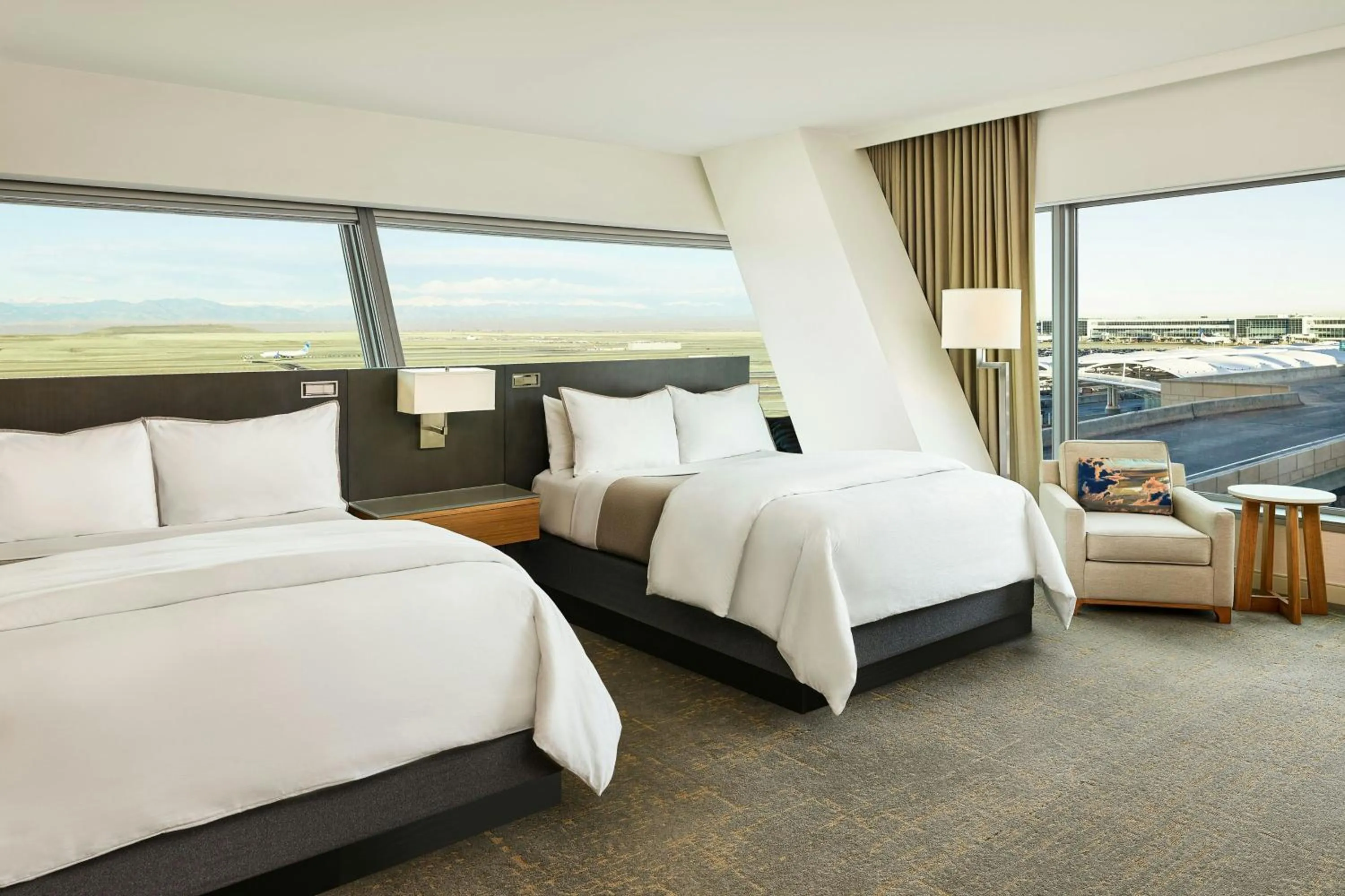Photo of the whole room, Bed in The Westin Denver International Airport