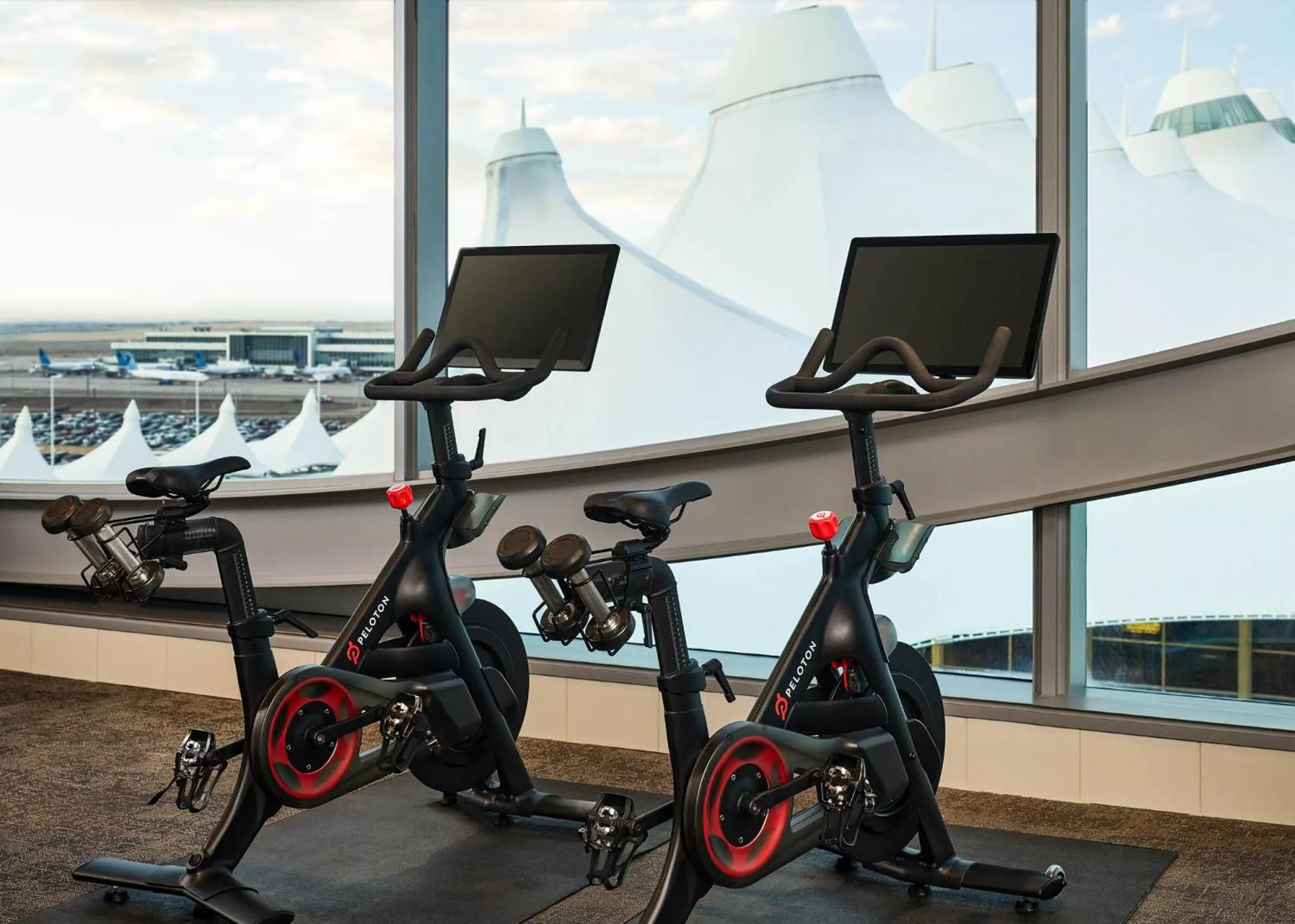 Fitness centre/facilities in The Westin Denver International Airport