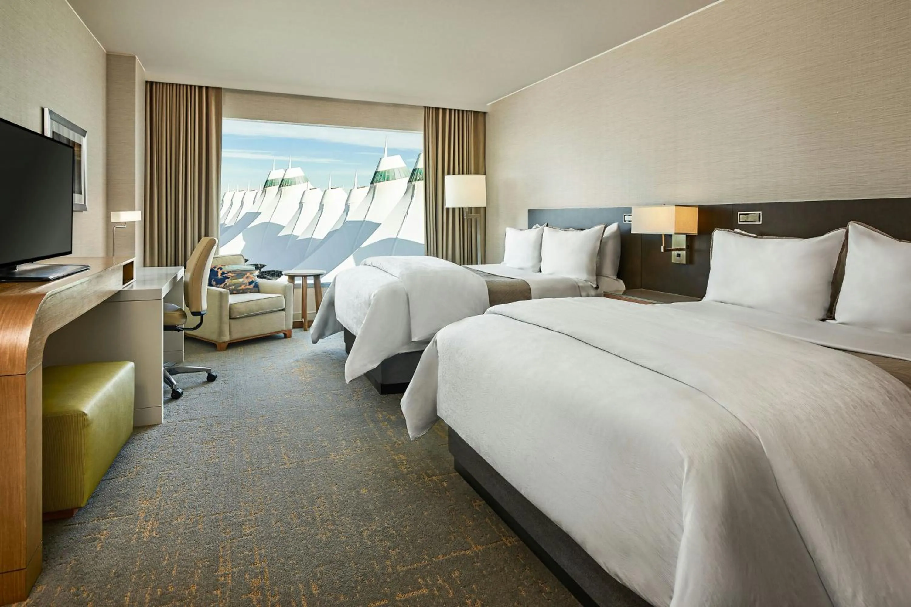 Photo of the whole room, Bed in The Westin Denver International Airport