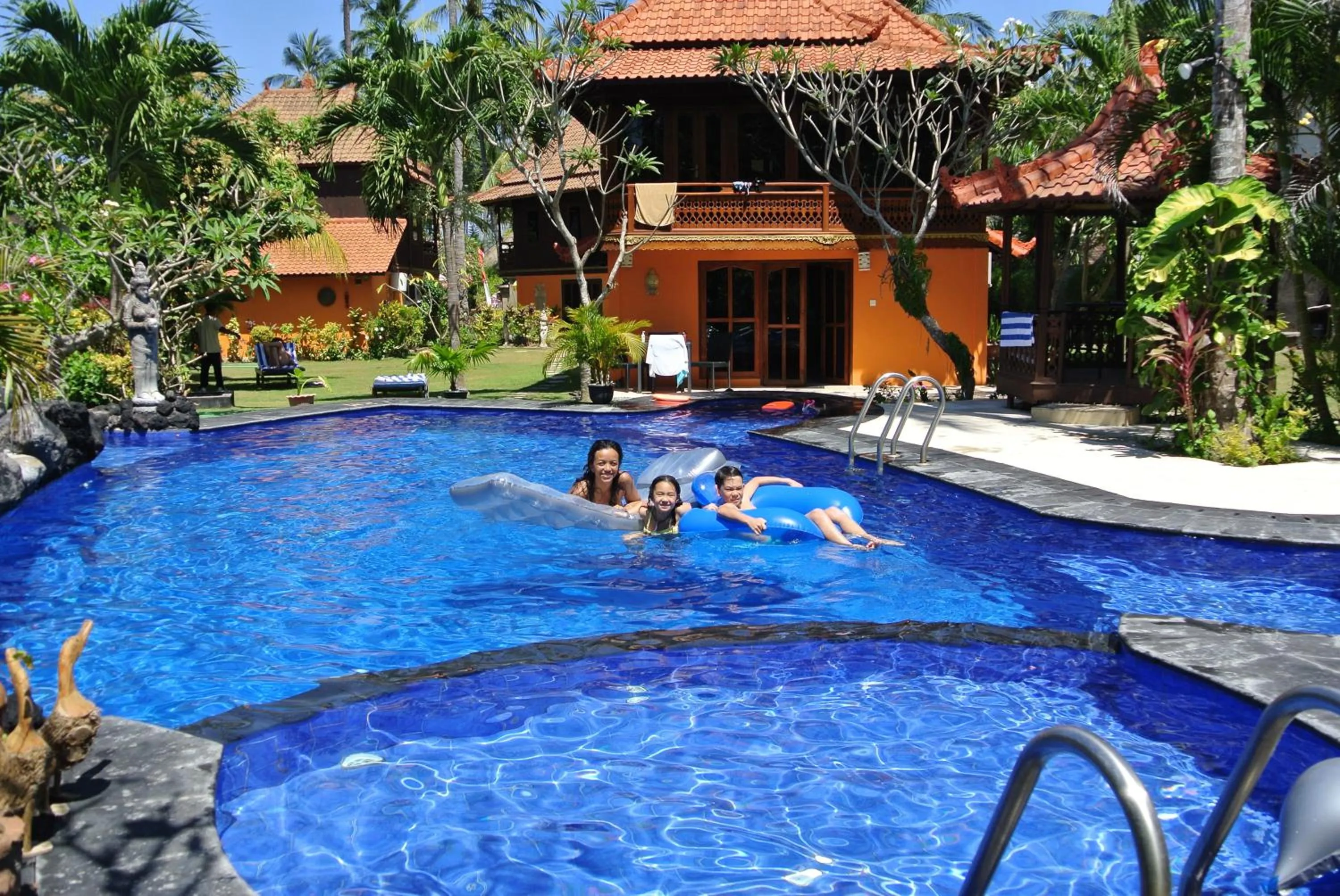 Sports in Kura Kura Villas & Candidasa Mini Golf