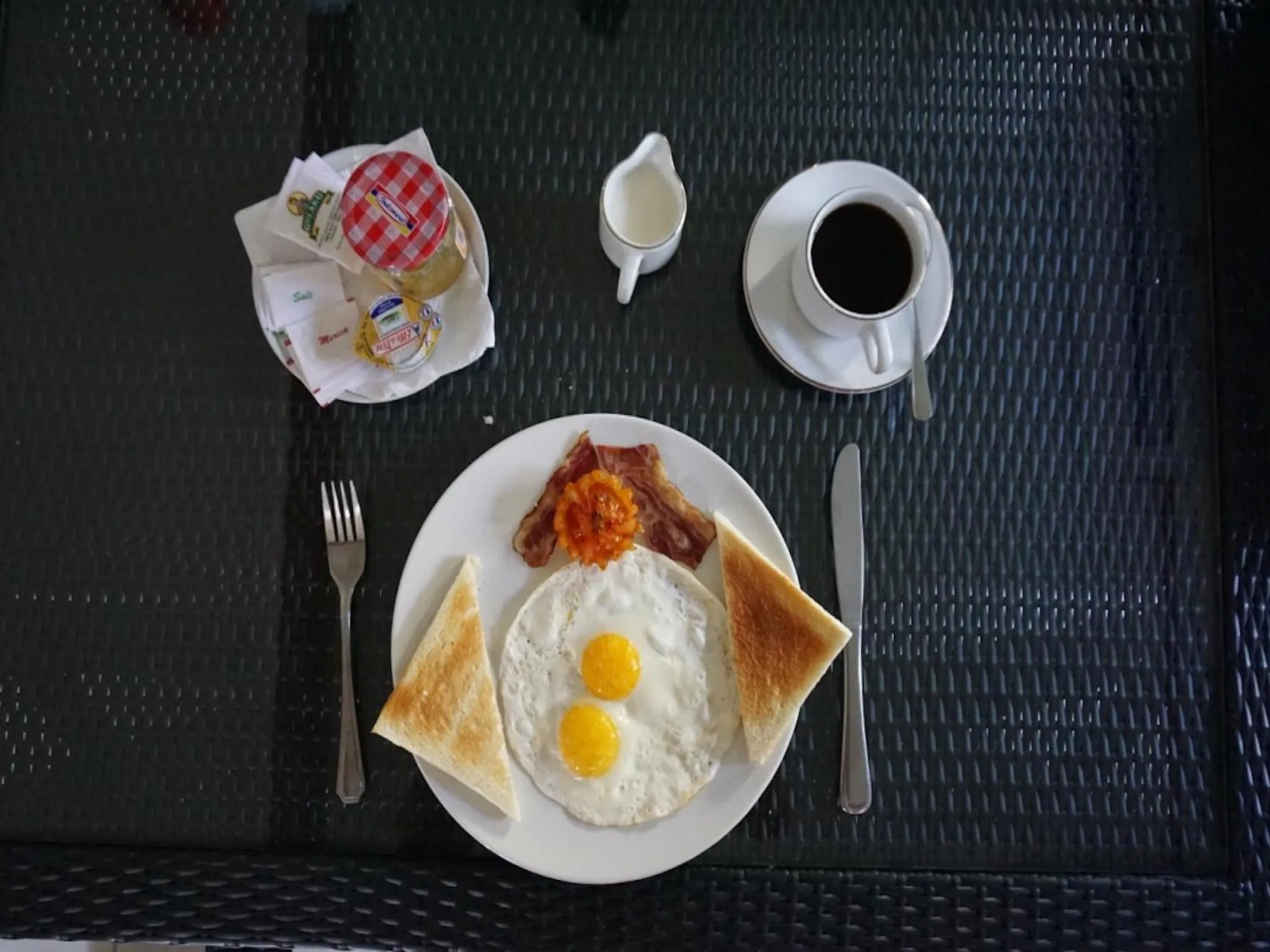 English/Irish breakfast in Kura Kura Villas & Candidasa Mini Golf