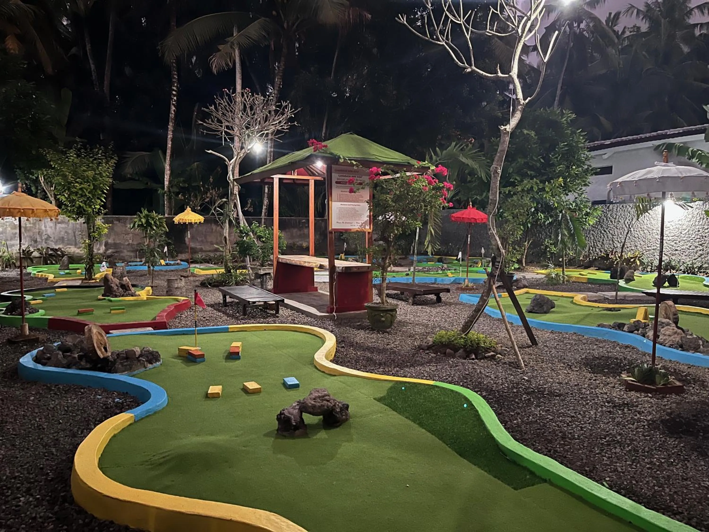 Minigolf in Kura Kura Villas & Candidasa Mini Golf