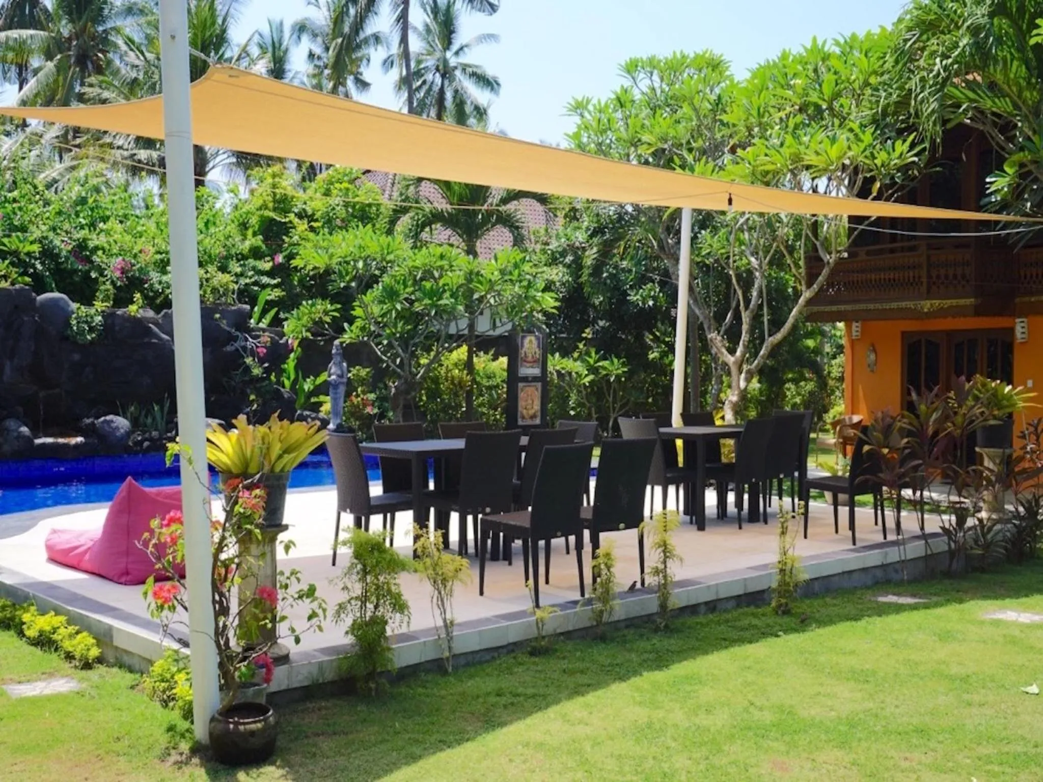 Garden in Kura Kura Villas & Candidasa Mini Golf