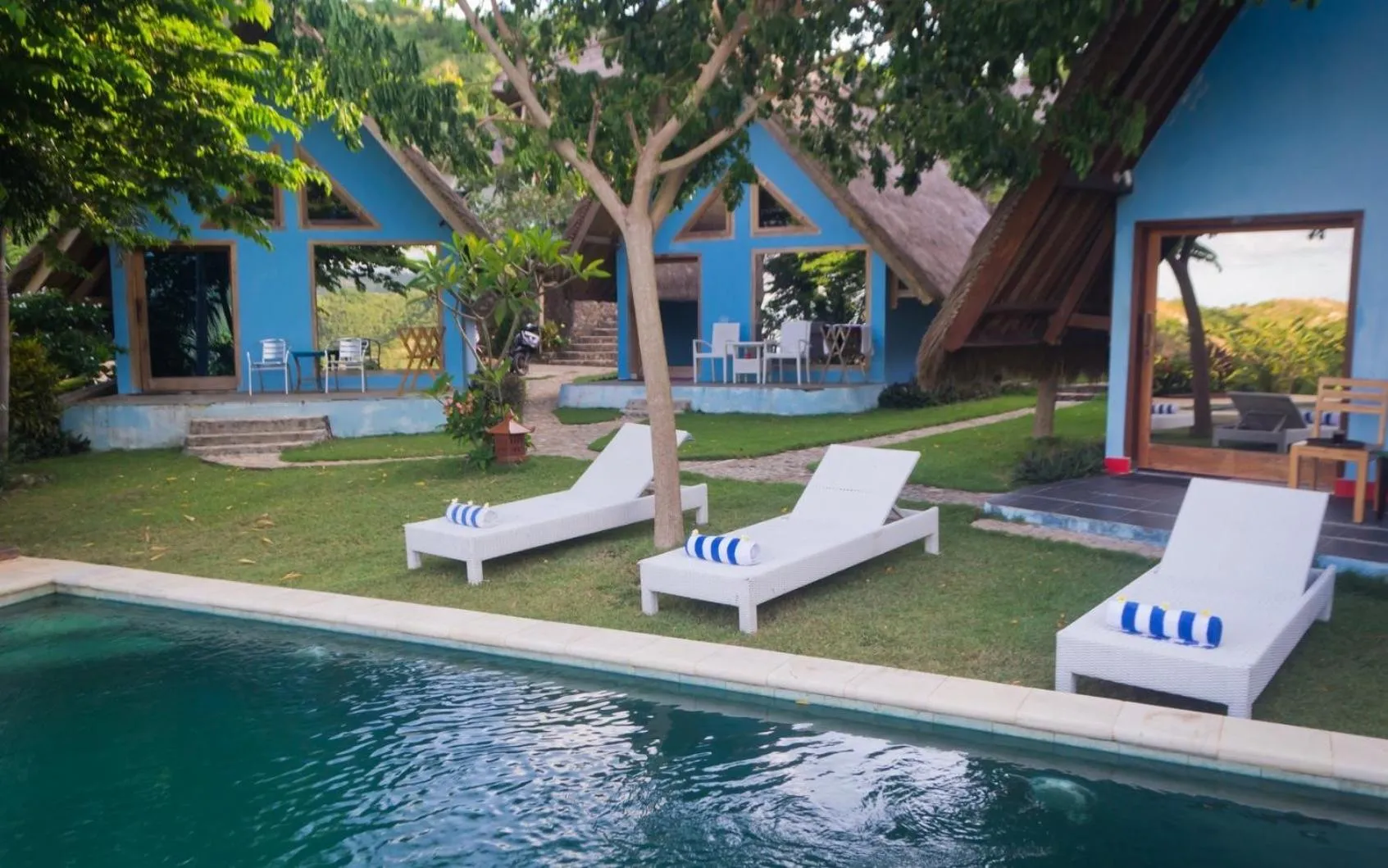 Blue Monkey Retreat Areguling Lombok