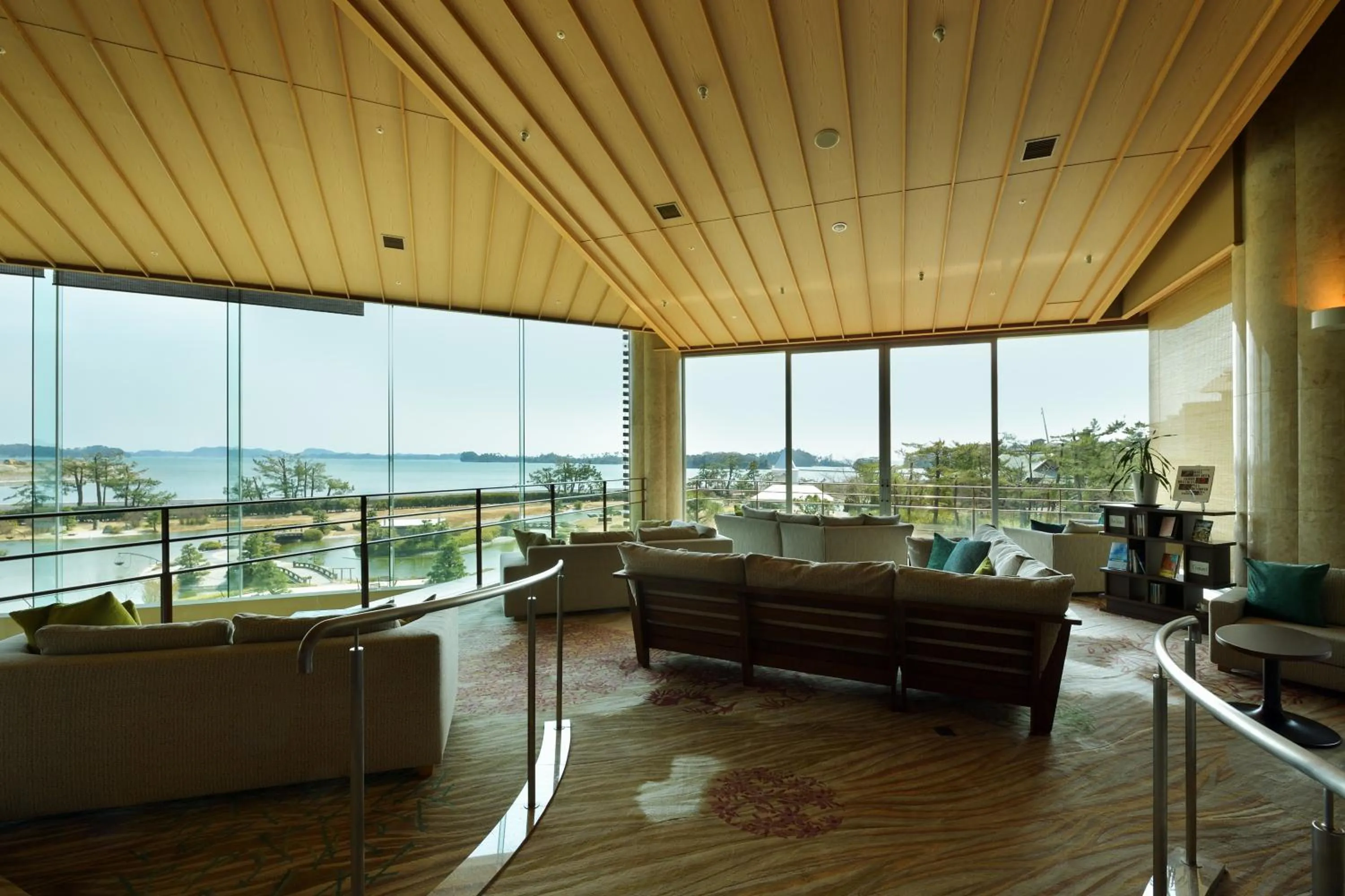 Communal lounge/ TV room in Matsushima Ichinobo