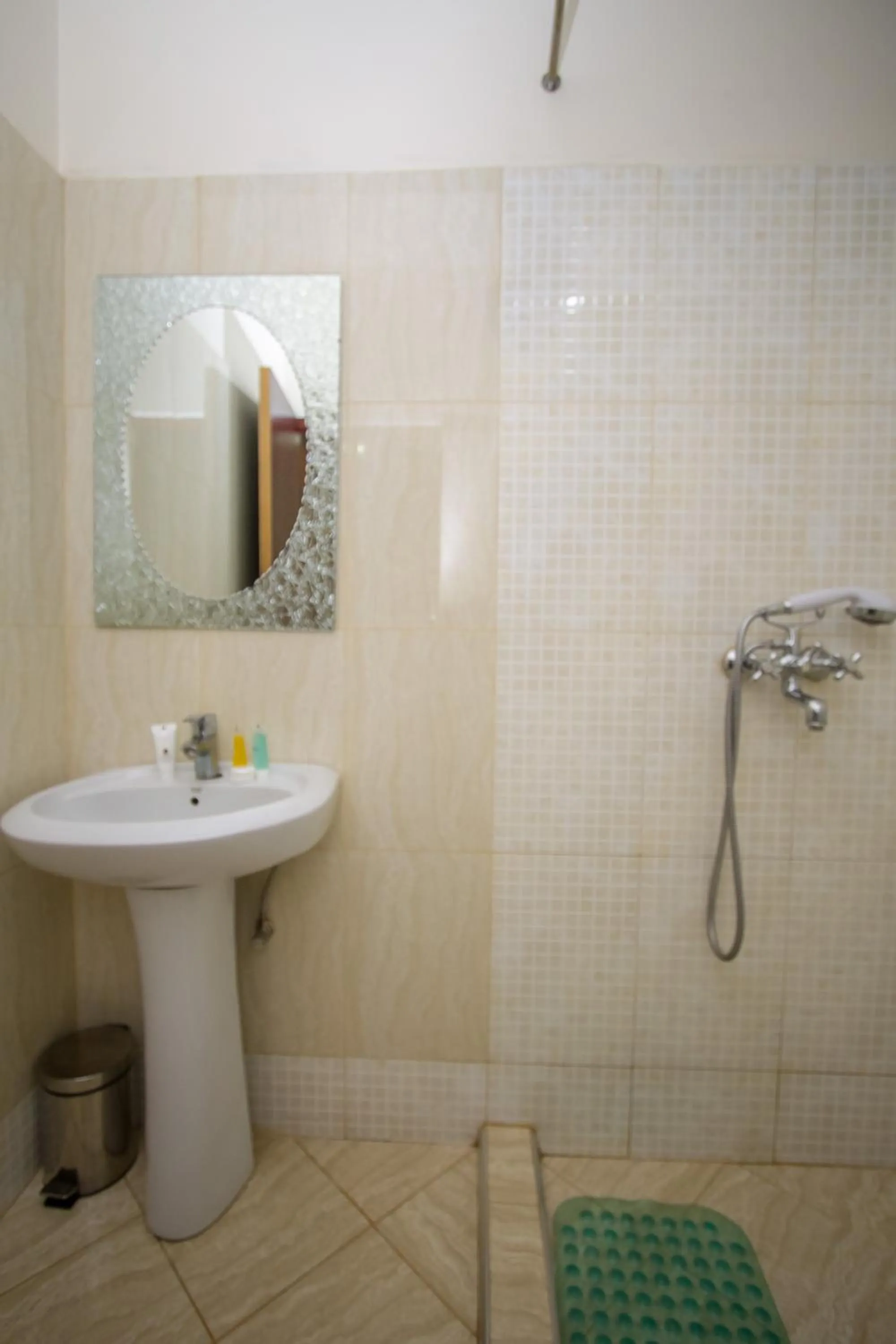 Bathroom in Grand Global Hotel