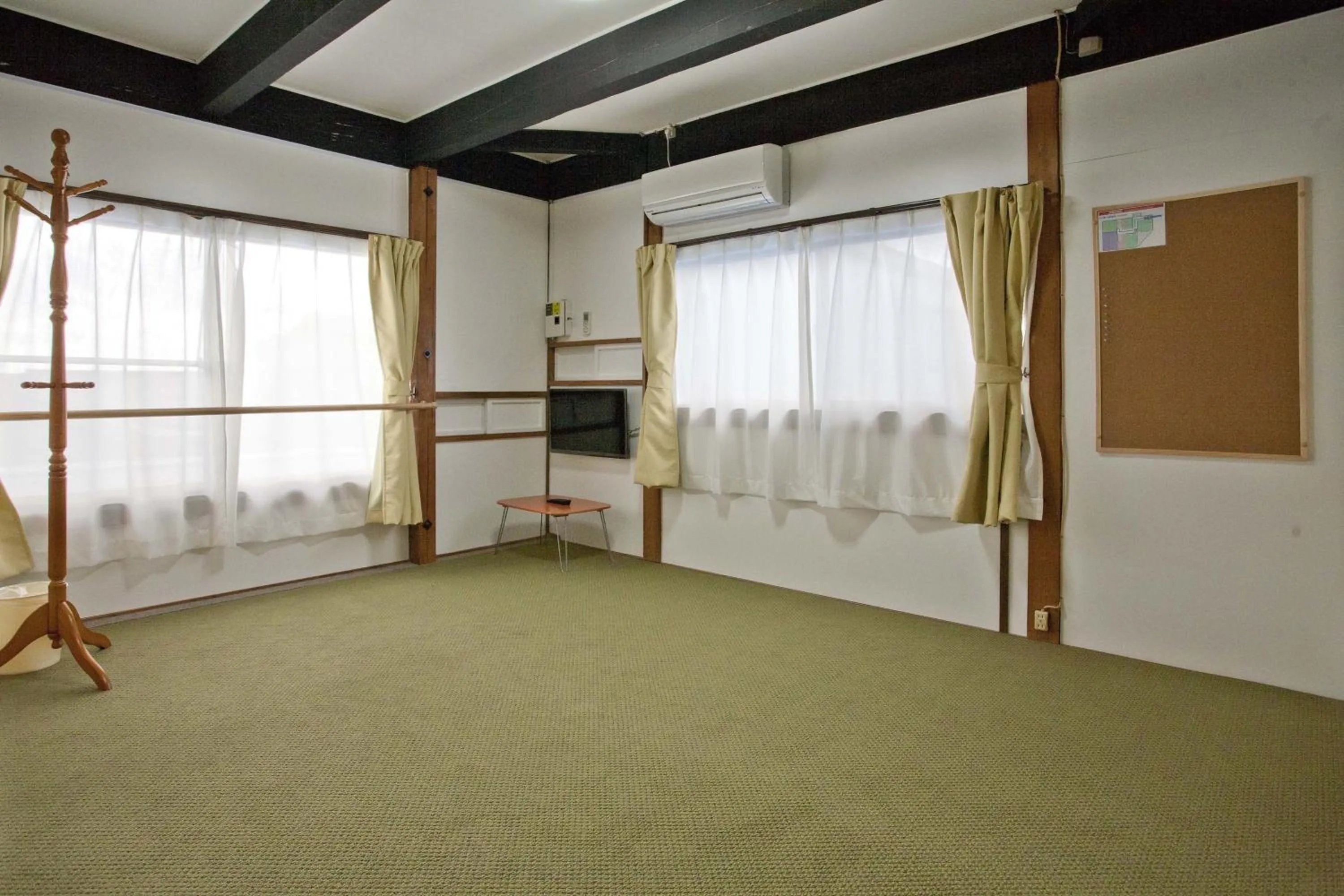 Photo of the whole room in Dormitory Sandanya Guesthouse