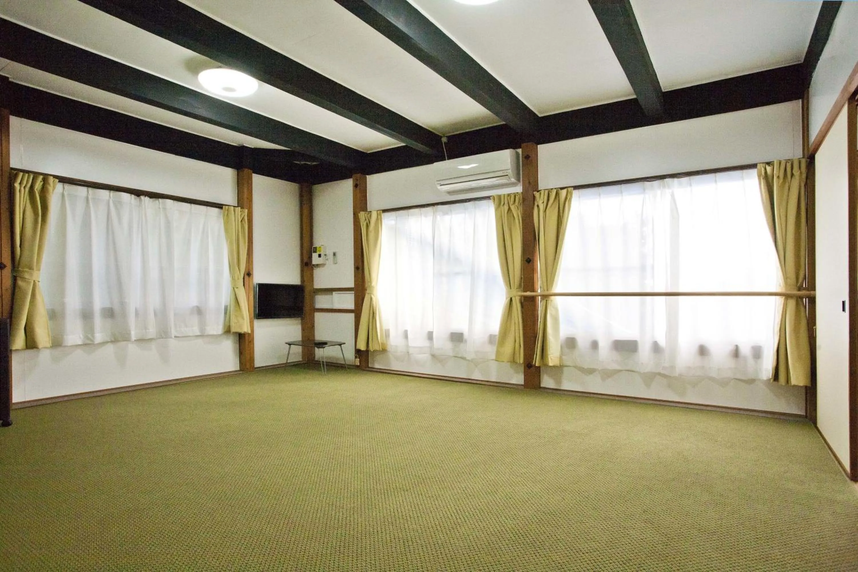 Photo of the whole room in Dormitory Sandanya Guesthouse