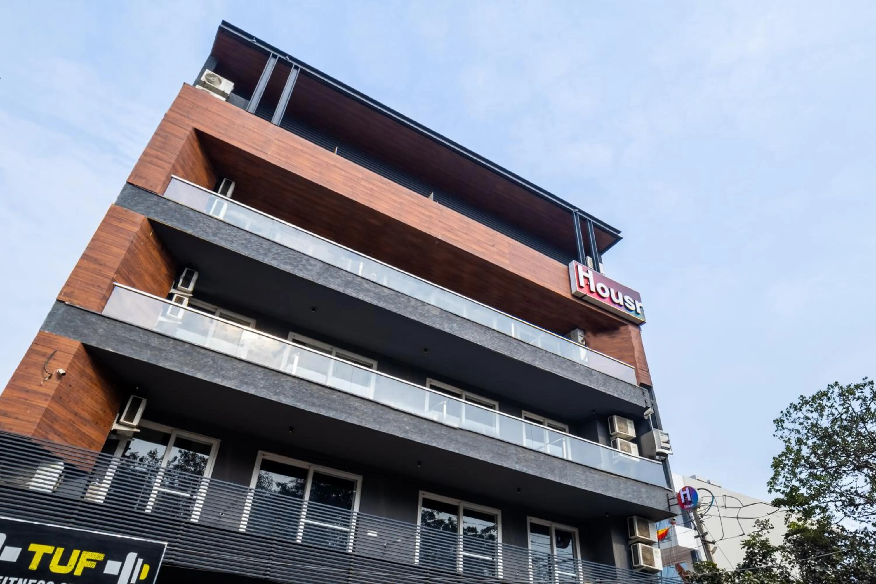 Property building in Housr 46 M2K Corp Near Park Hospital Sector 46