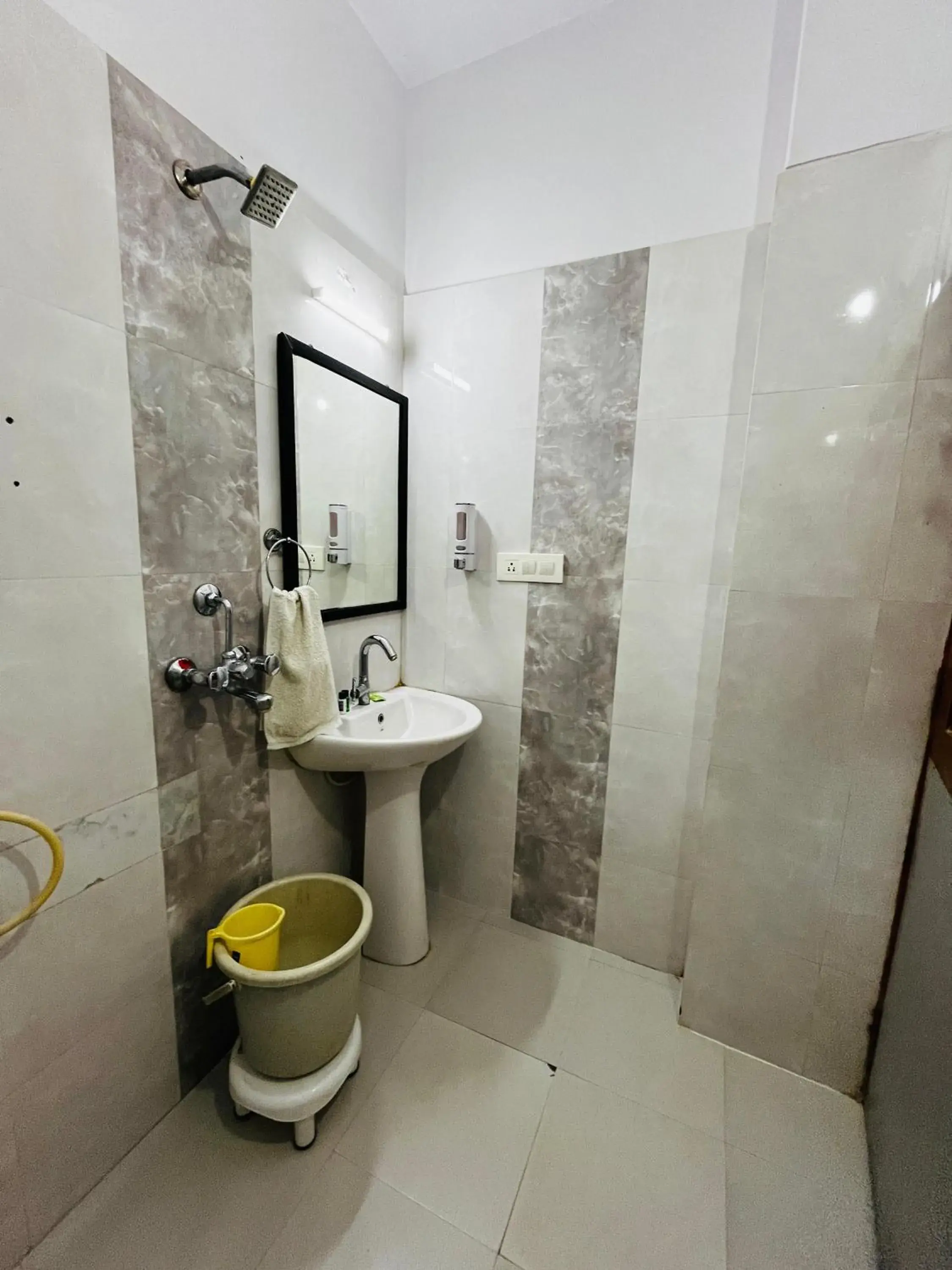 Bathroom in Golden Marigold Hotel Bathroom in Golden Marigold Hotel