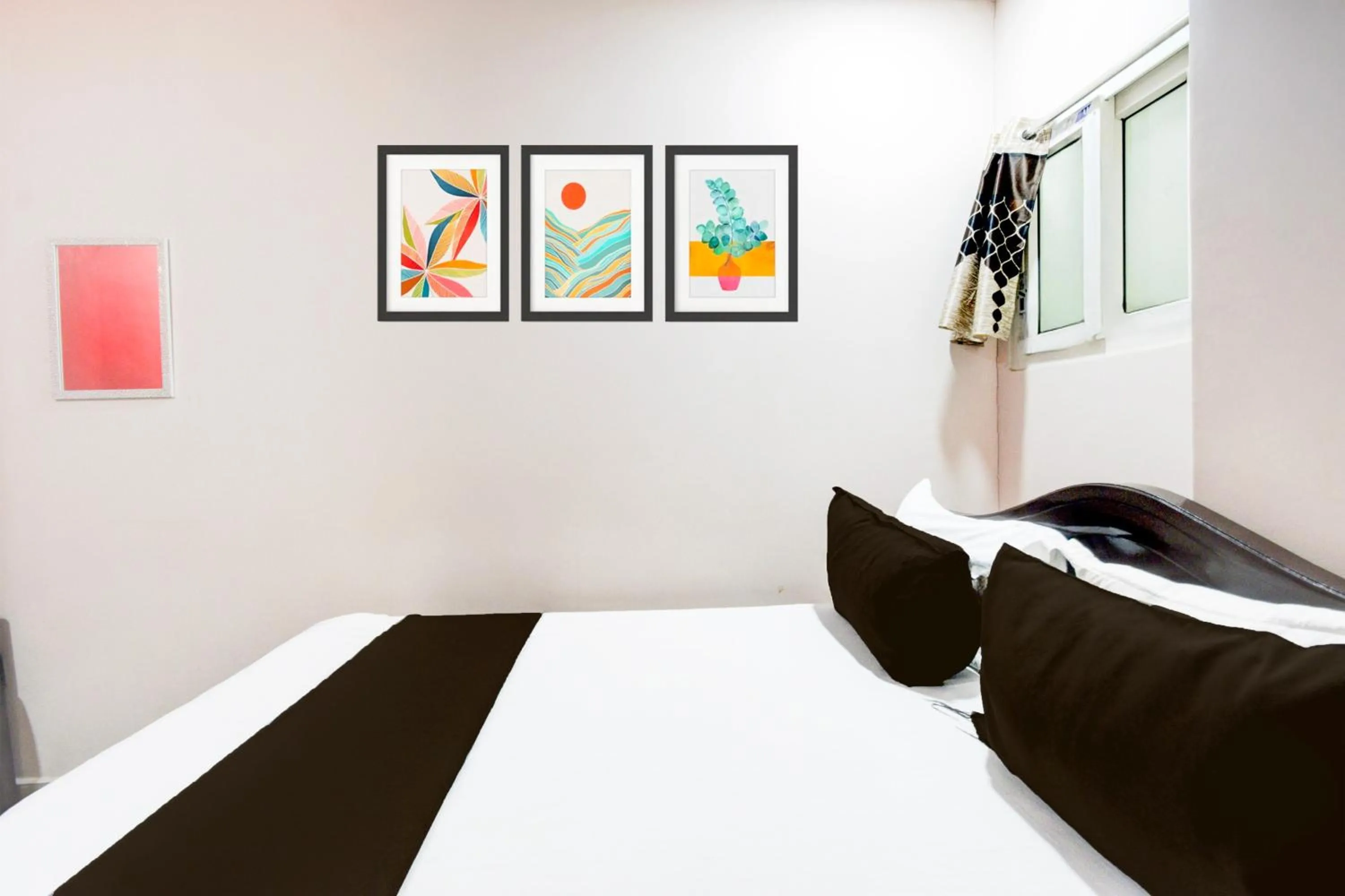 Bedroom, Bed in Hotel O AVR GRAND