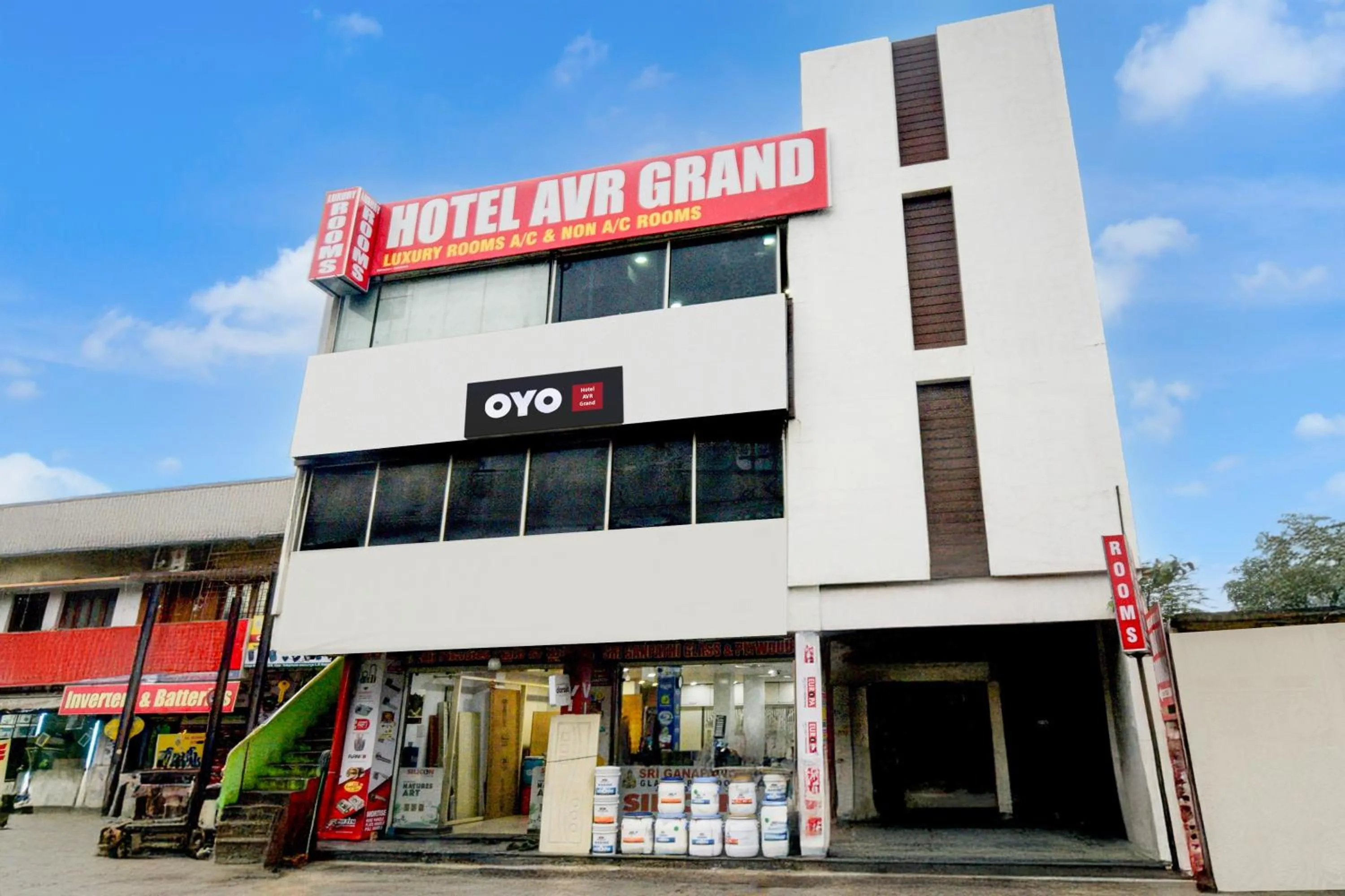 Facade/entrance in Hotel O AVR GRAND