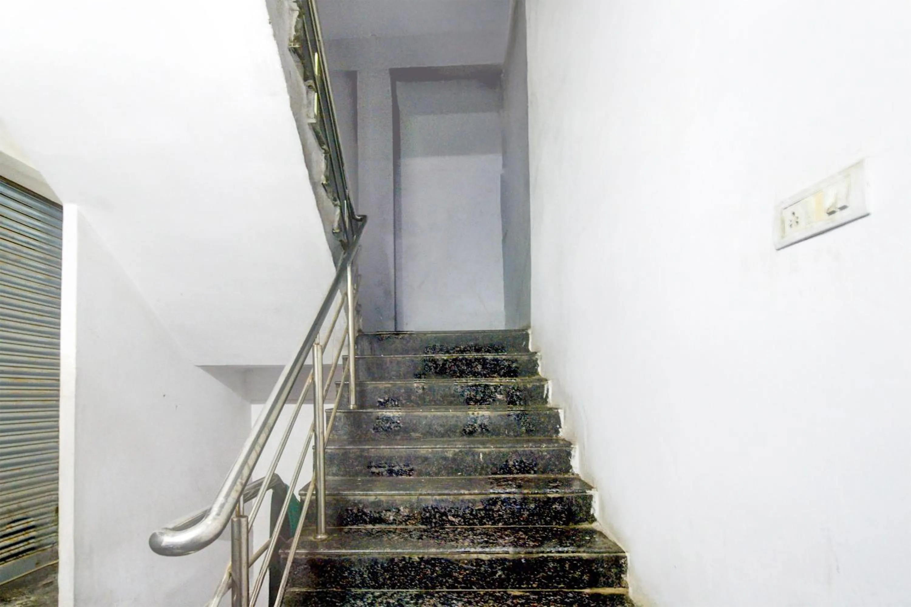 Facade/entrance in Hotel O AVR GRAND